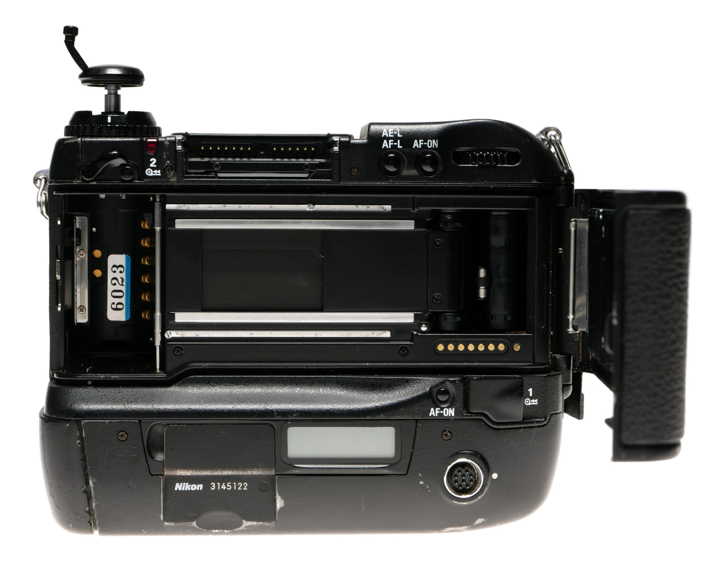 Nikon F5 35mm SLR Film Camera Body - View 7