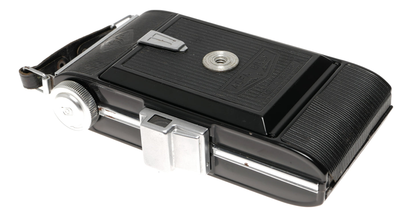 Agfa Billy Folding Bellows Medium Format Camera - View 9