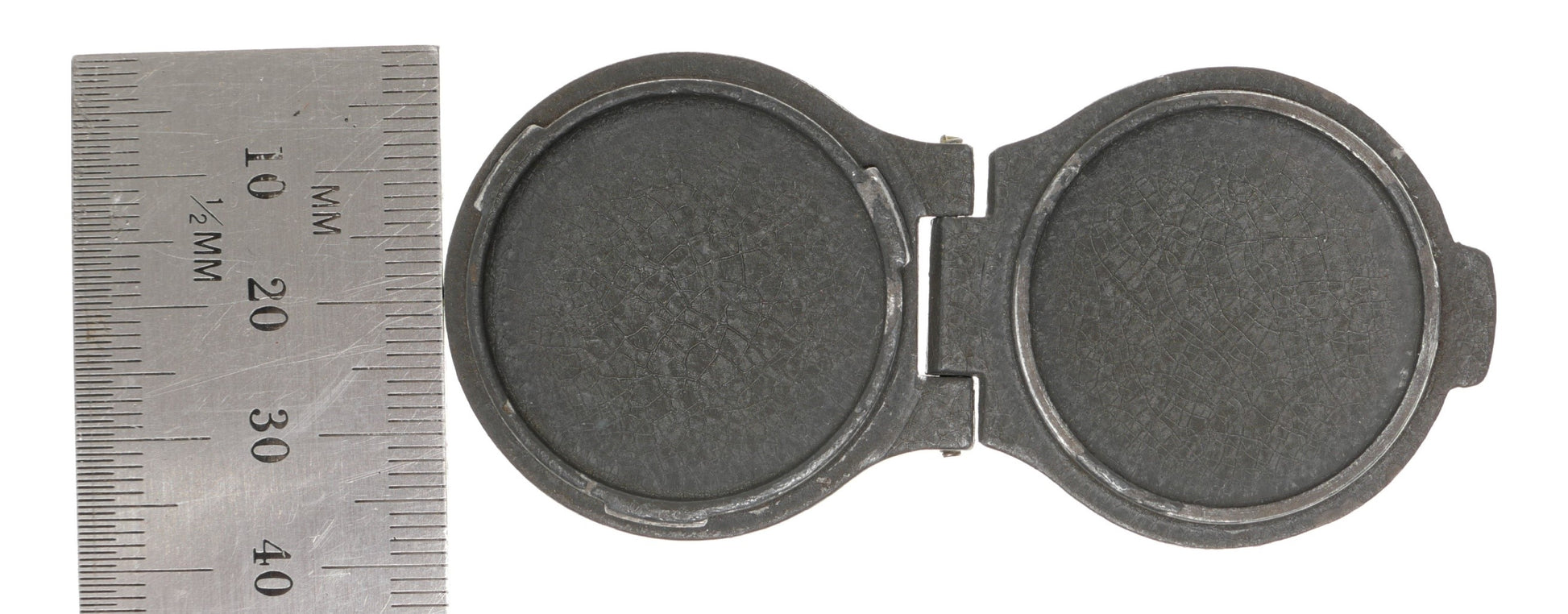 Yashica Hinged TLR Lens Cap Twin Lens Reflex - View 3