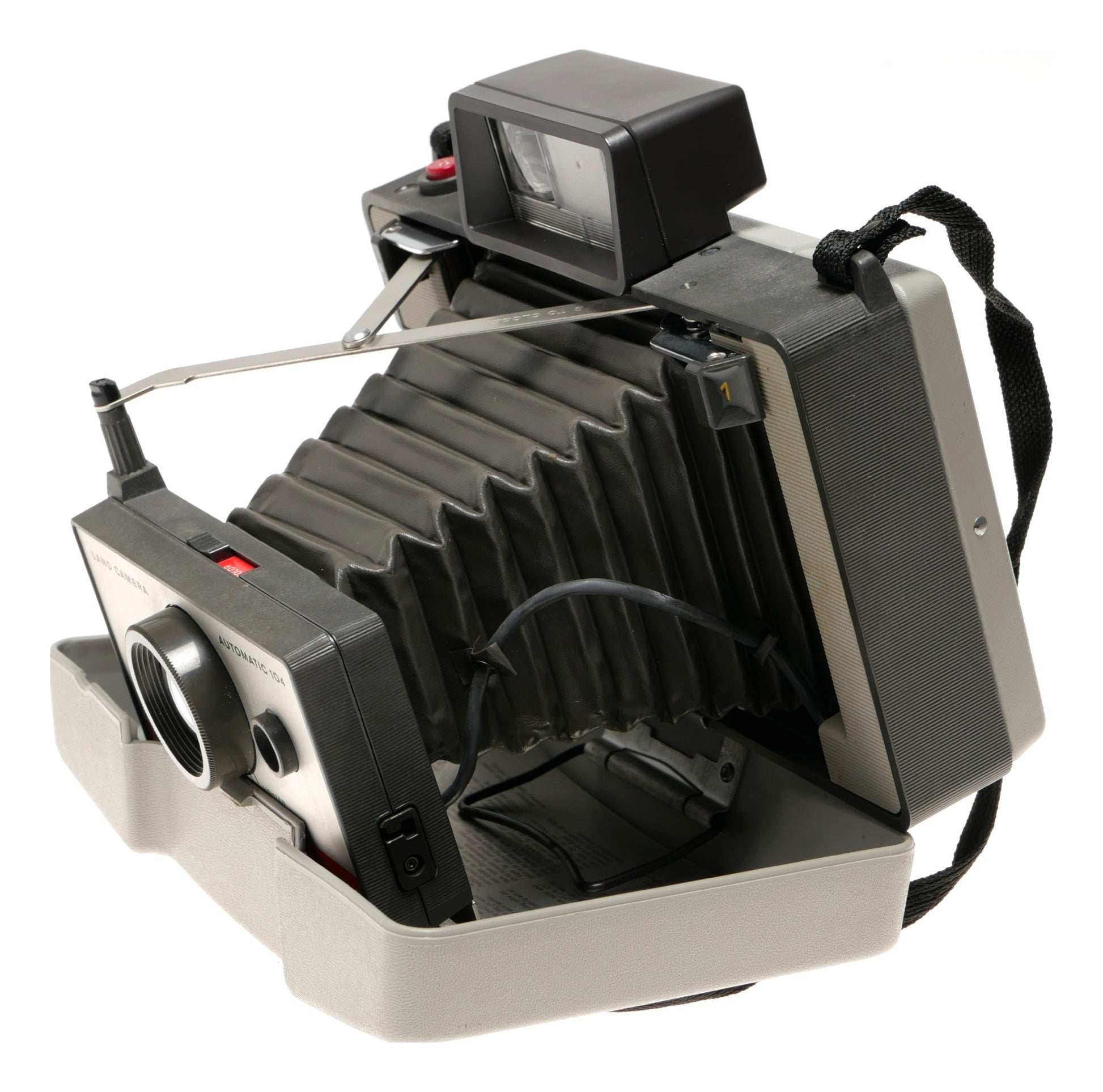 Polaroid Automatic 104 Land Camera - View 7