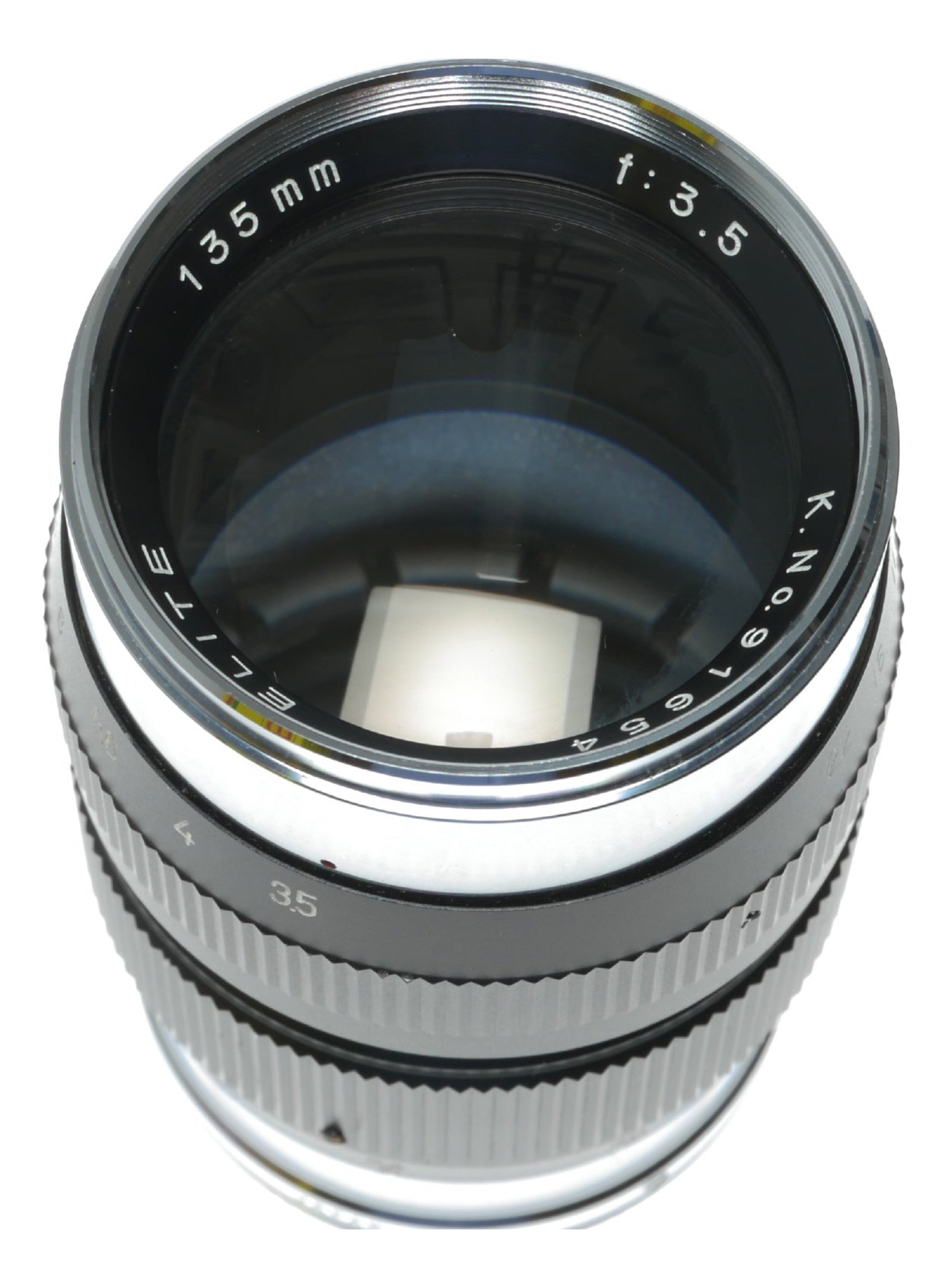 Elite 135mm f/3.5 Vintage Prime Lens with Manual Focus - View 10