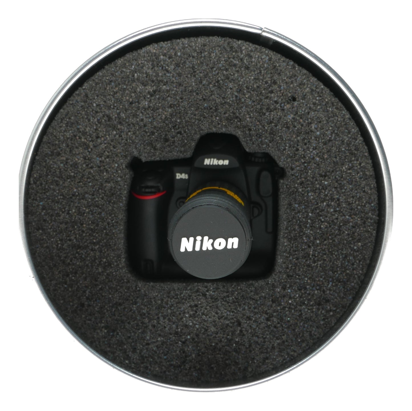 Nikon D4 Professional DSLR Camera with AF-S NIKKOR 24-70mm f/2.8G ED Lens - View 2