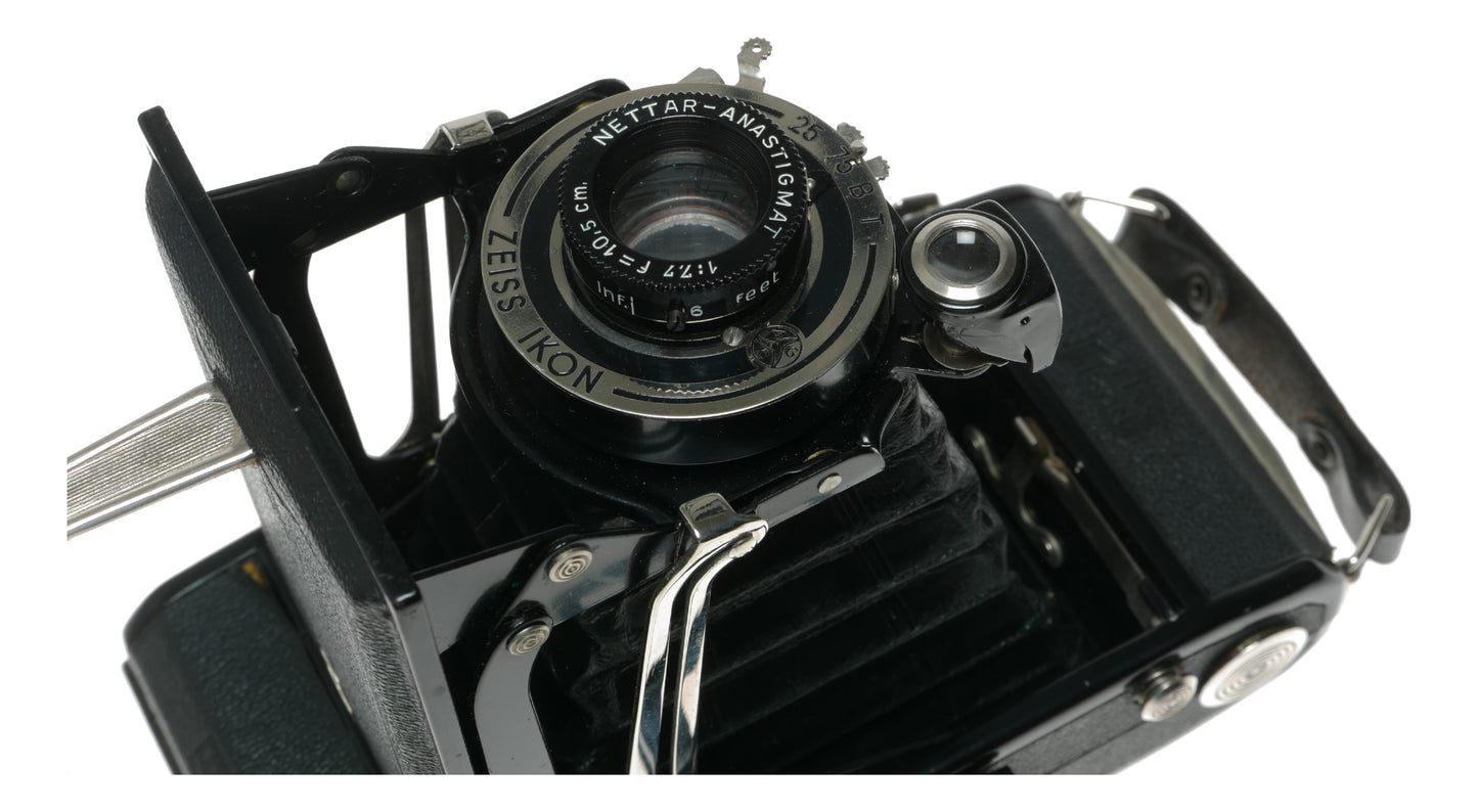 Zeiss Ikon Nettar-Anastigmat Vintage Film Camera with 105mm f/7.7 Lens - View 8