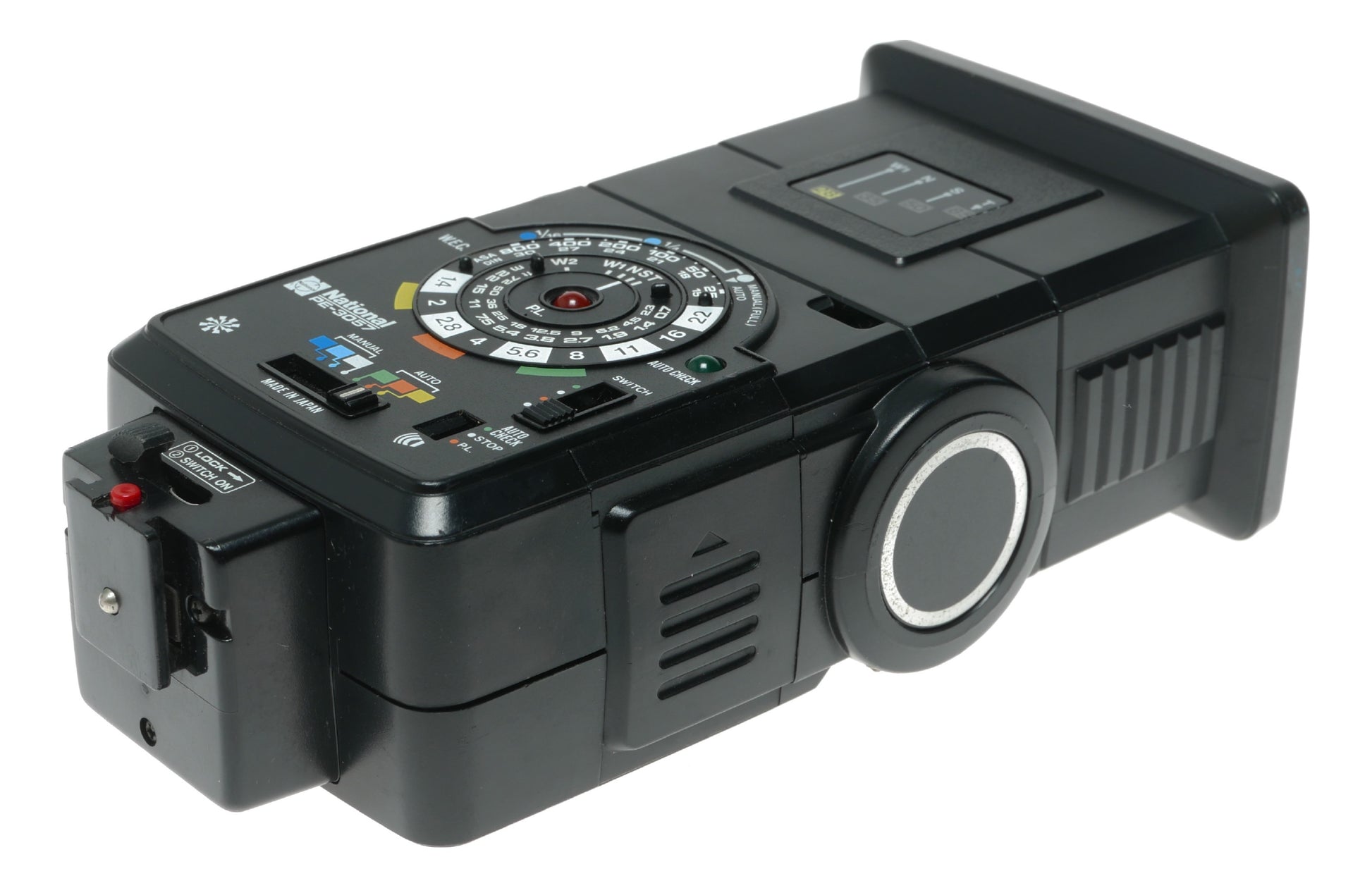 National PE-3057 Vintage Film Camera with Manual and Auto Exposure Settings, Made in Japan - View 6