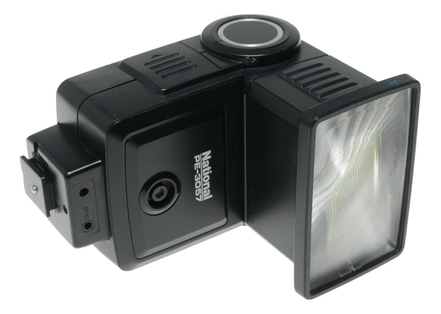 National PE-3057 Vintage Film Camera with Manual and Auto Exposure Settings, Made in Japan - View 9