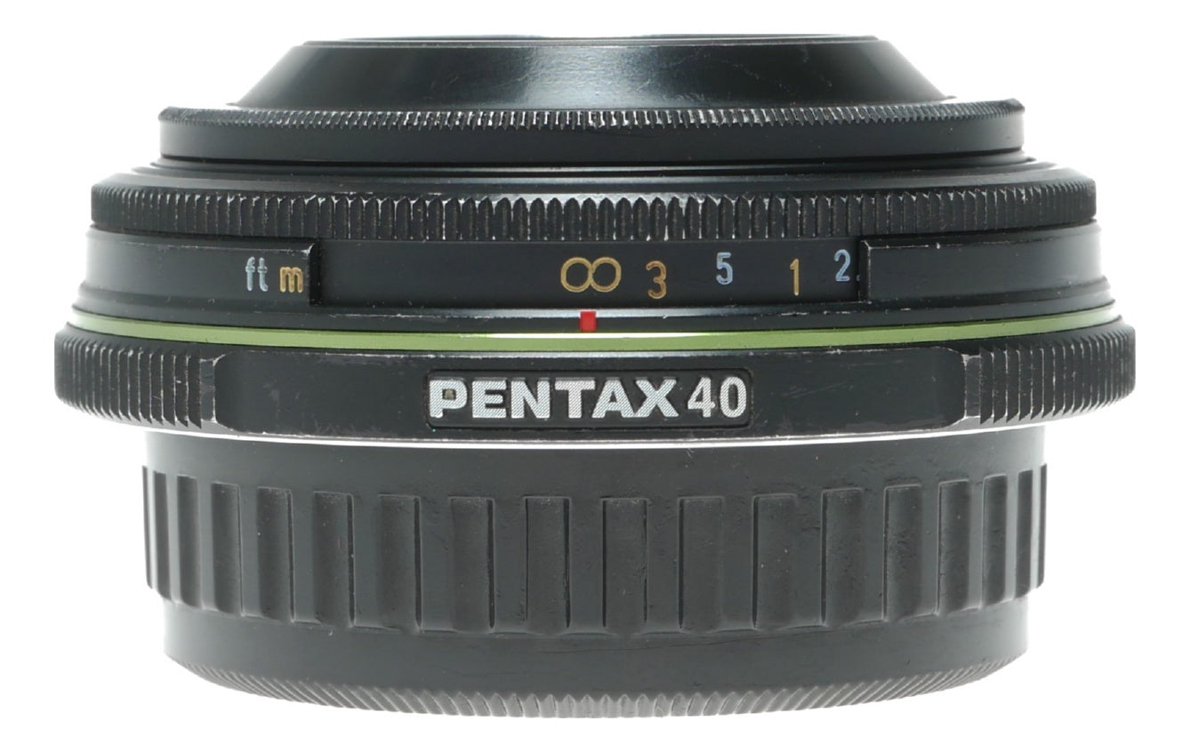 Pentax SMC DA 40mm f/2.8 Limited Lens - Compact Prime Lens for Pentax DSLR Cameras - View 4