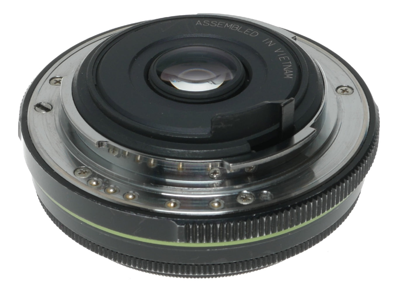 Pentax SMC DA 40mm f/2.8 Limited Lens - Compact Prime Lens for Pentax DSLR Cameras - View 8