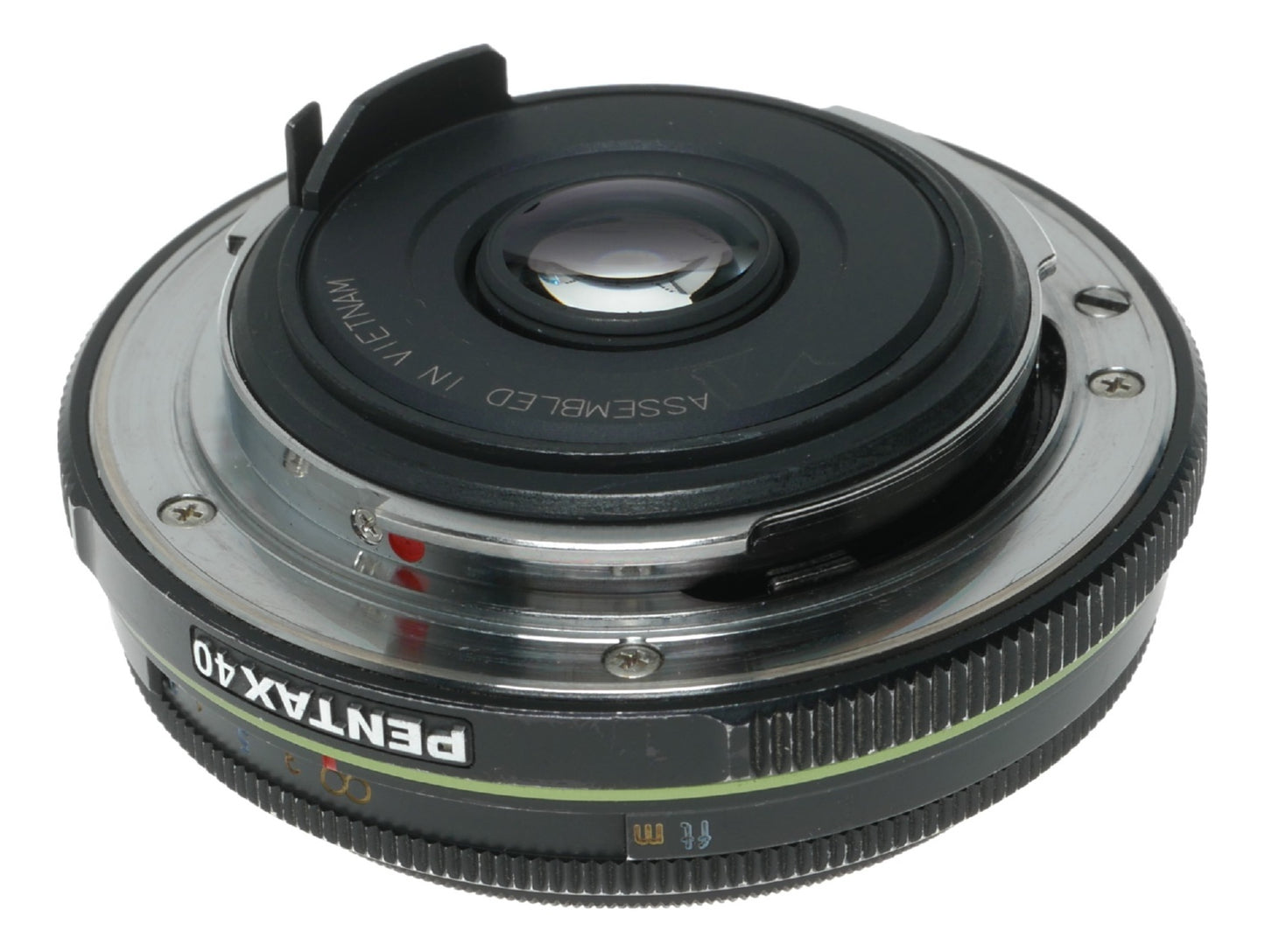 Pentax SMC DA 40mm f/2.8 Limited Lens - Compact Prime Lens for Pentax DSLR Cameras - View 9
