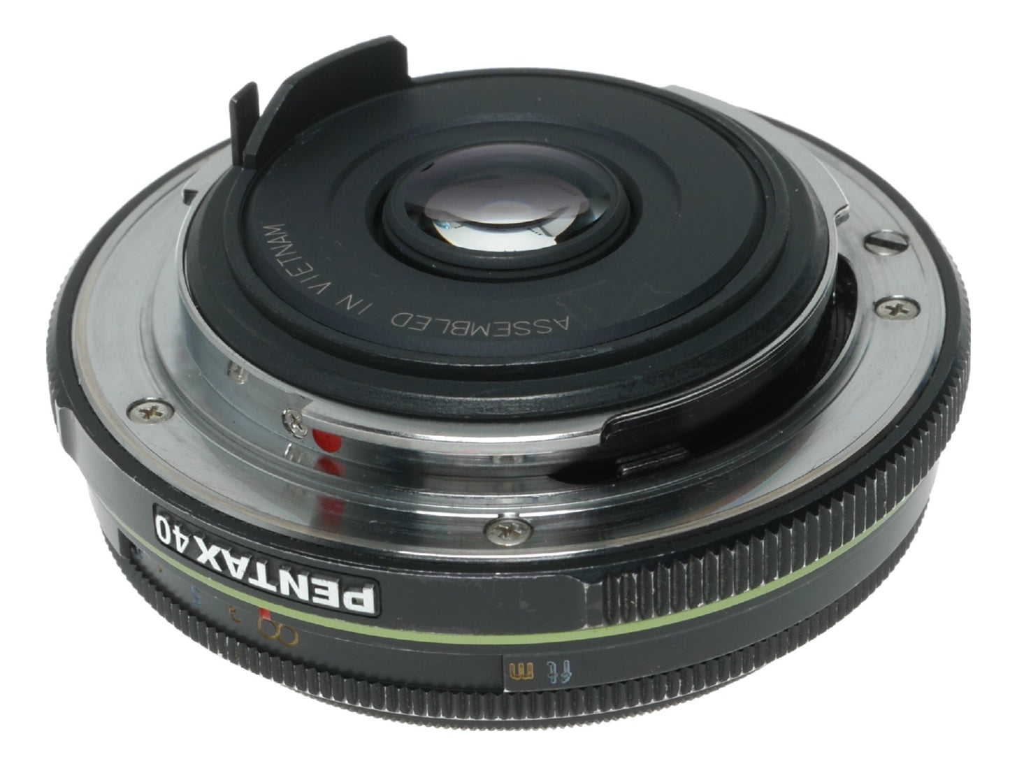 Pentax SMC DA 40mm f/2.8 Limited Lens - Compact Prime Lens for Pentax DSLR Cameras - View 9