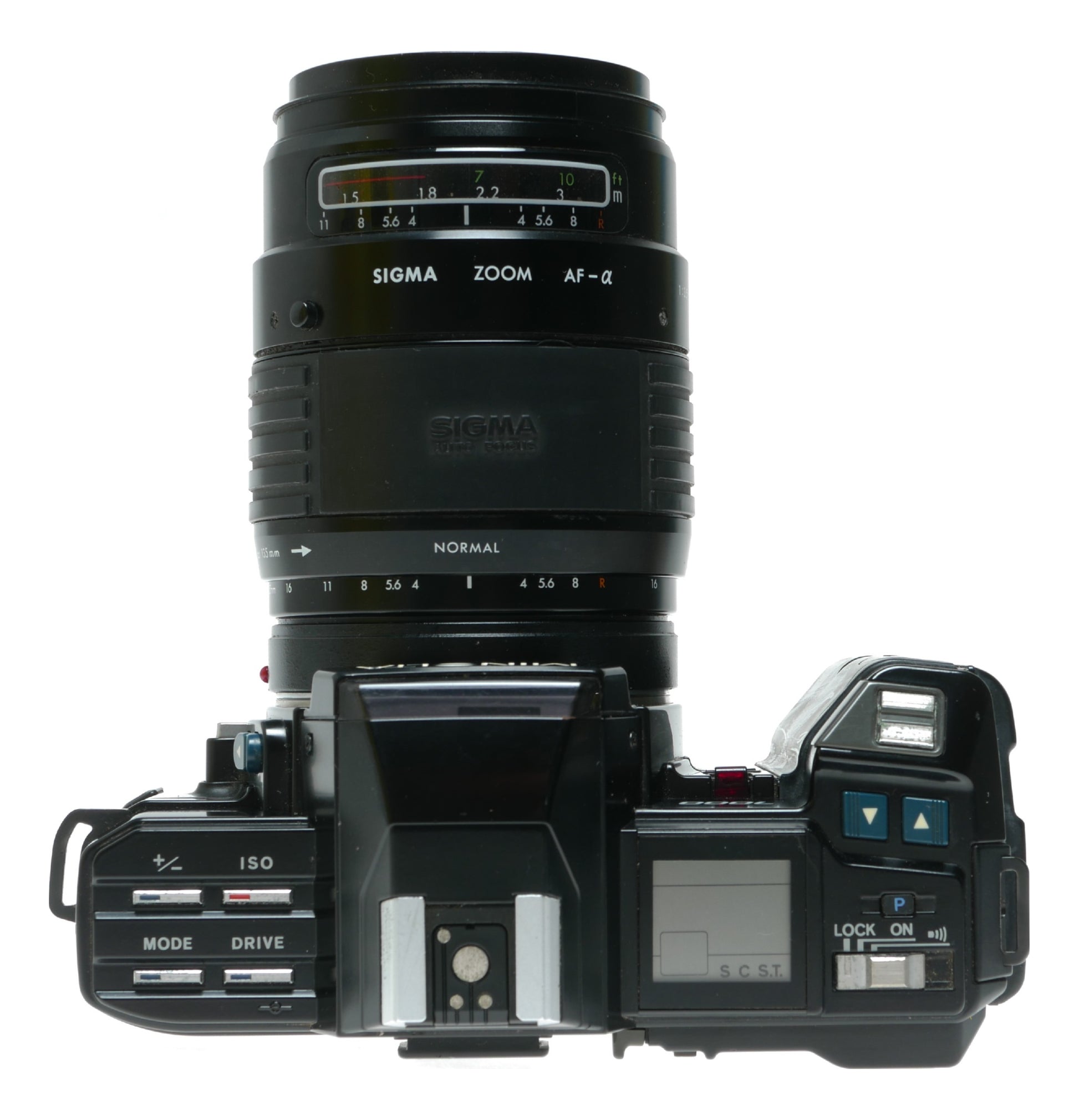 Minolta 7000 AF SLR Camera with Sigma Zoom 28-135mm f/3.5-4.5 Multi-Coated Lens - View 5