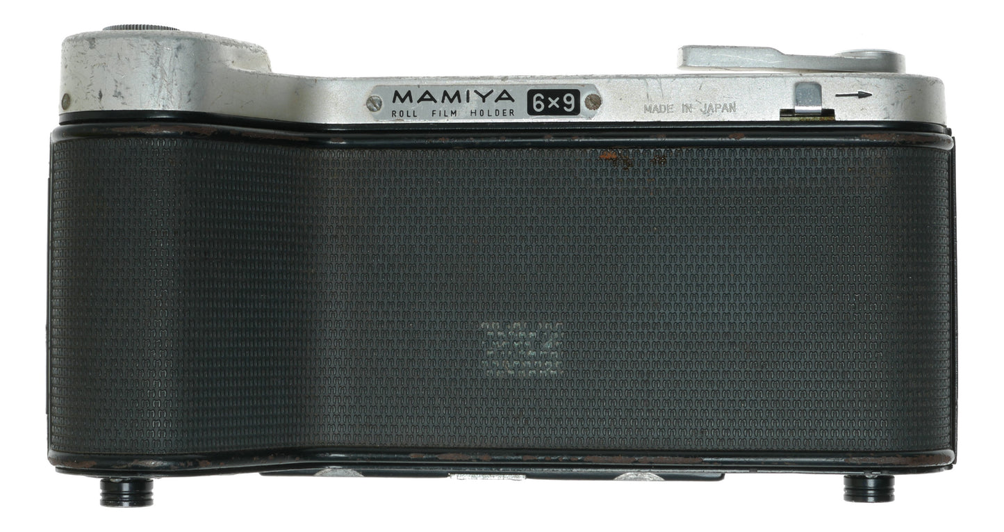 Mamiya Press Vintage Roll Film Holder for 6x9 cm and 8x4.5 cm Formats on 120 Film, Made in Japan - View 7