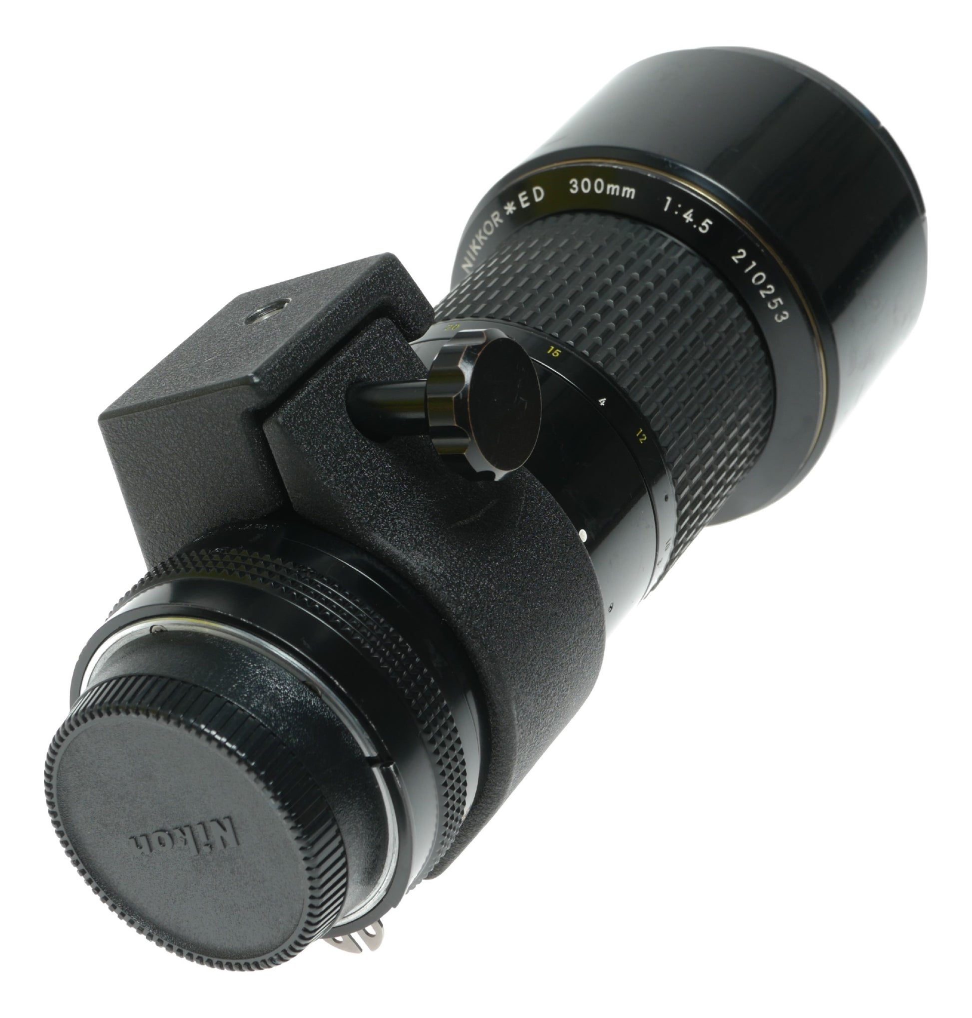 Nikon Nikkor ED 300mm f/4.5 Manual Focus Lens for Nikon F Mount Cameras - View 12