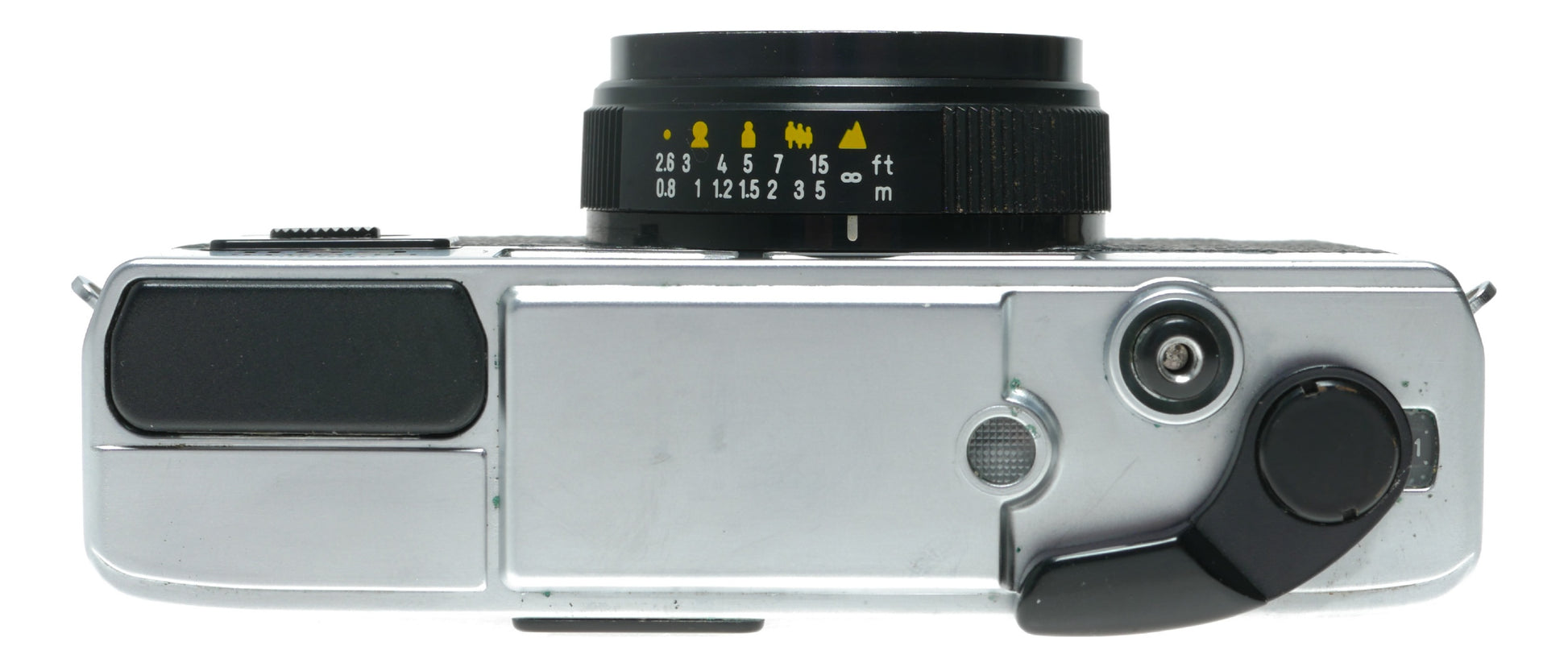 Minolta Hi-Matic CSII Vintage Film Camera with 38mm f/2.7 Rokkor Lens - View 5