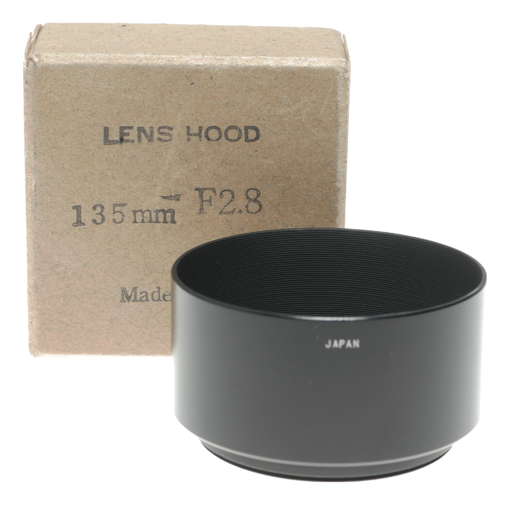 Leica APO-Telyt-R 135mm f/2.8 Vintage Lens with Hood, Made in Japan, Hard Chrome Finish - View 2