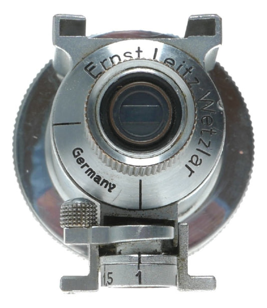 Ernst Leitz Wetzlar Vintage 35mm Film Camera with Multiple Focal Lengths - View 2