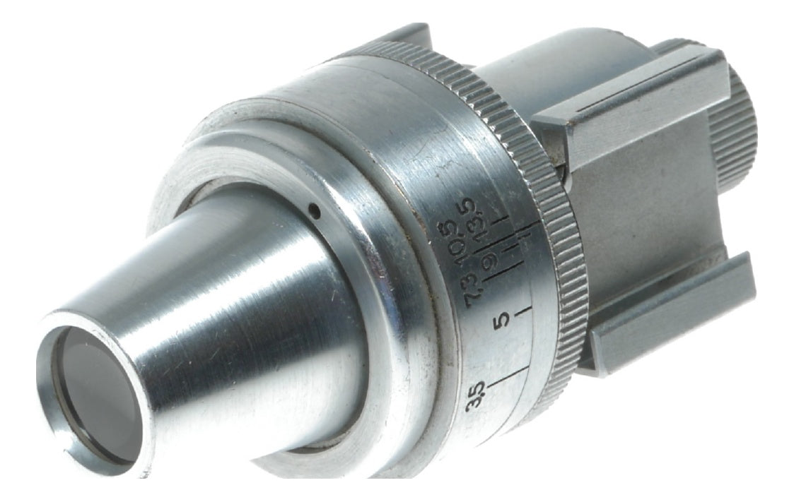 Ernst Leitz Wetzlar Vintage 35mm Film Camera with Multiple Focal Lengths - View 7