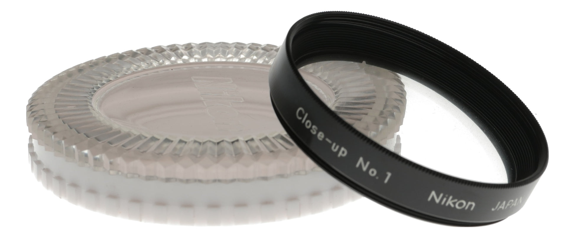 Nikon Close-Up Attachment Lens No. 1 (5 Diopter) for Macro Photography - View 2
