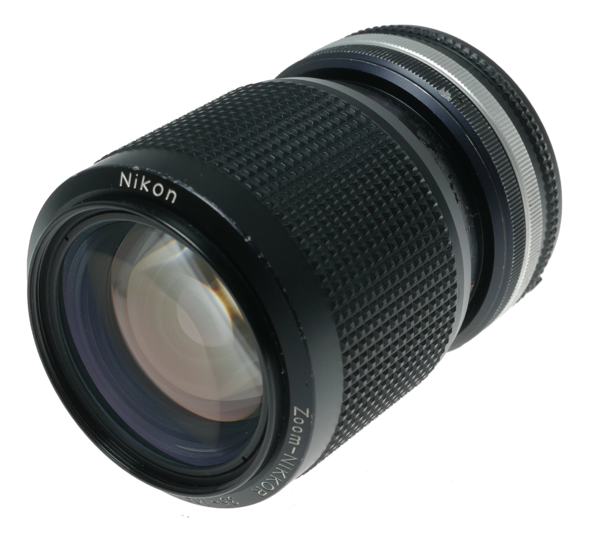 Nikon Zoom-Nikkor 35-105mm f/3.5-4.5 Vintage Lens - View 3