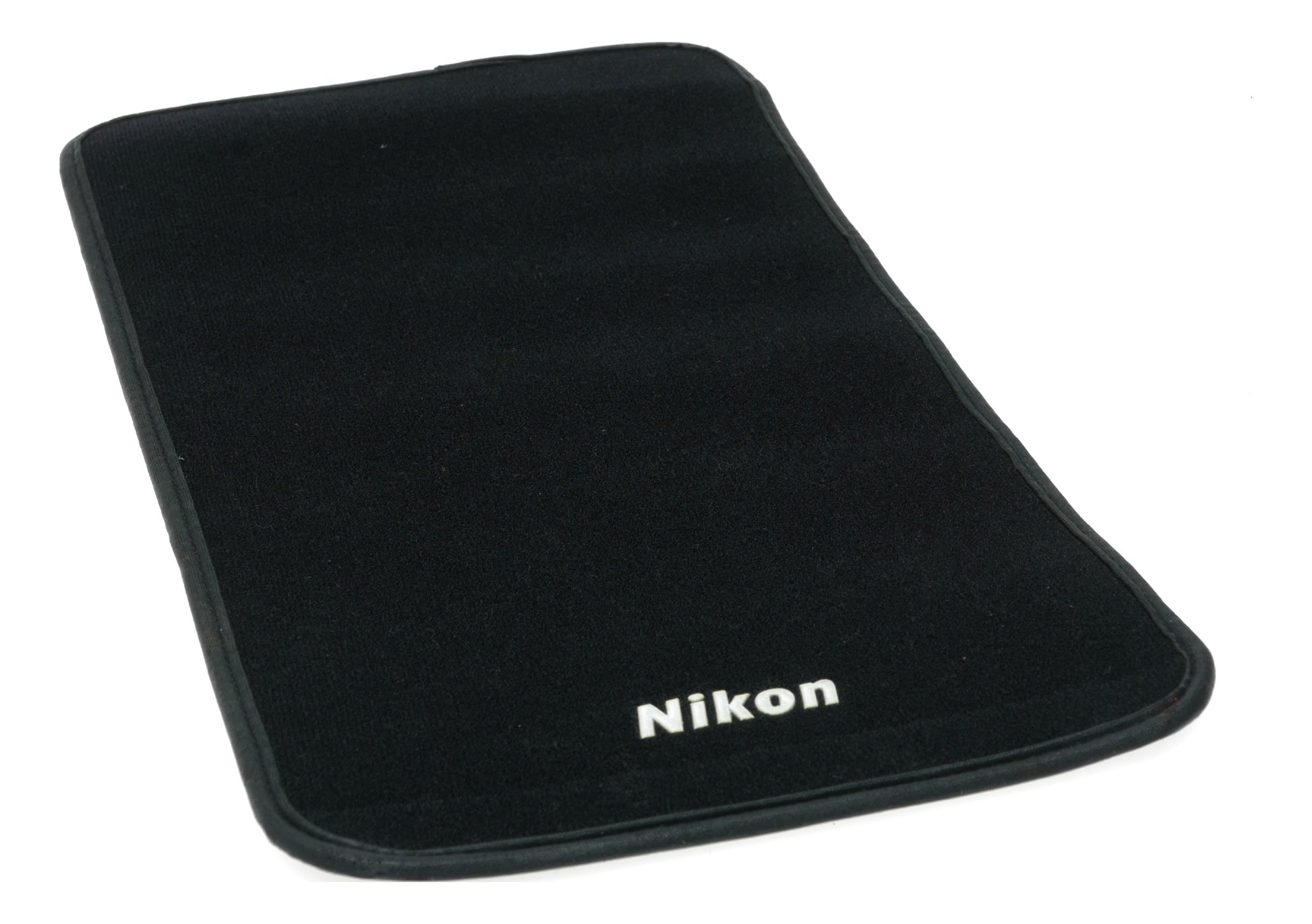 Nikon D850 Full-Frame DSLR Camera Body - View 3