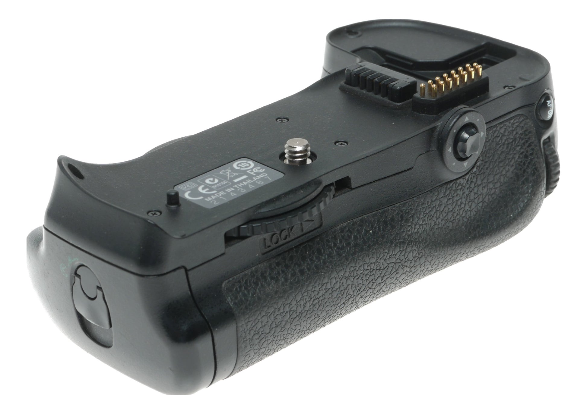 Nikon MB-D10 Multi-Power Battery Pack for DSLR Cameras - View 9