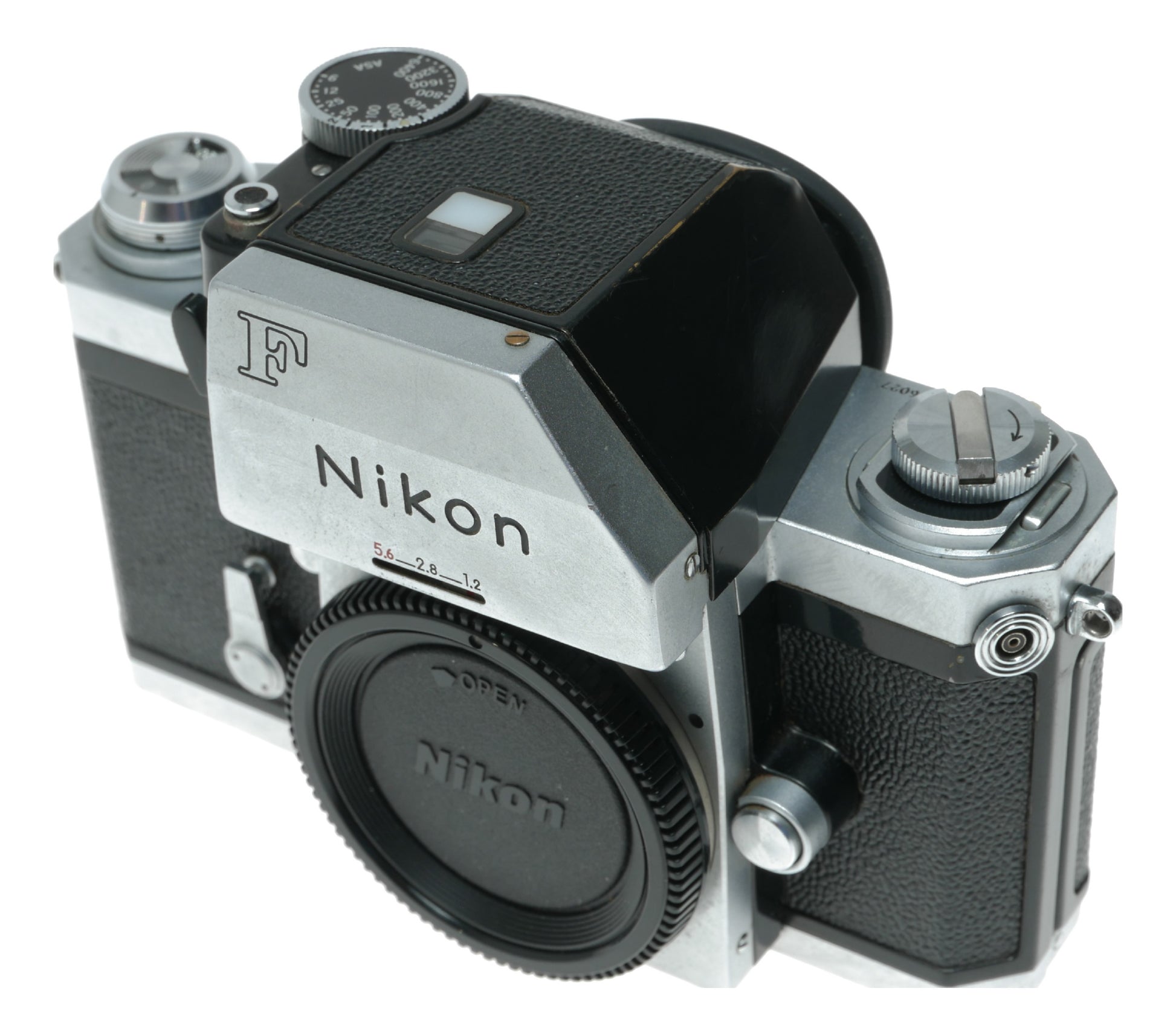 Nikon FM2 Vintage Film SLR Camera with Shutter Speeds from 1s to 1/4000s - View 4