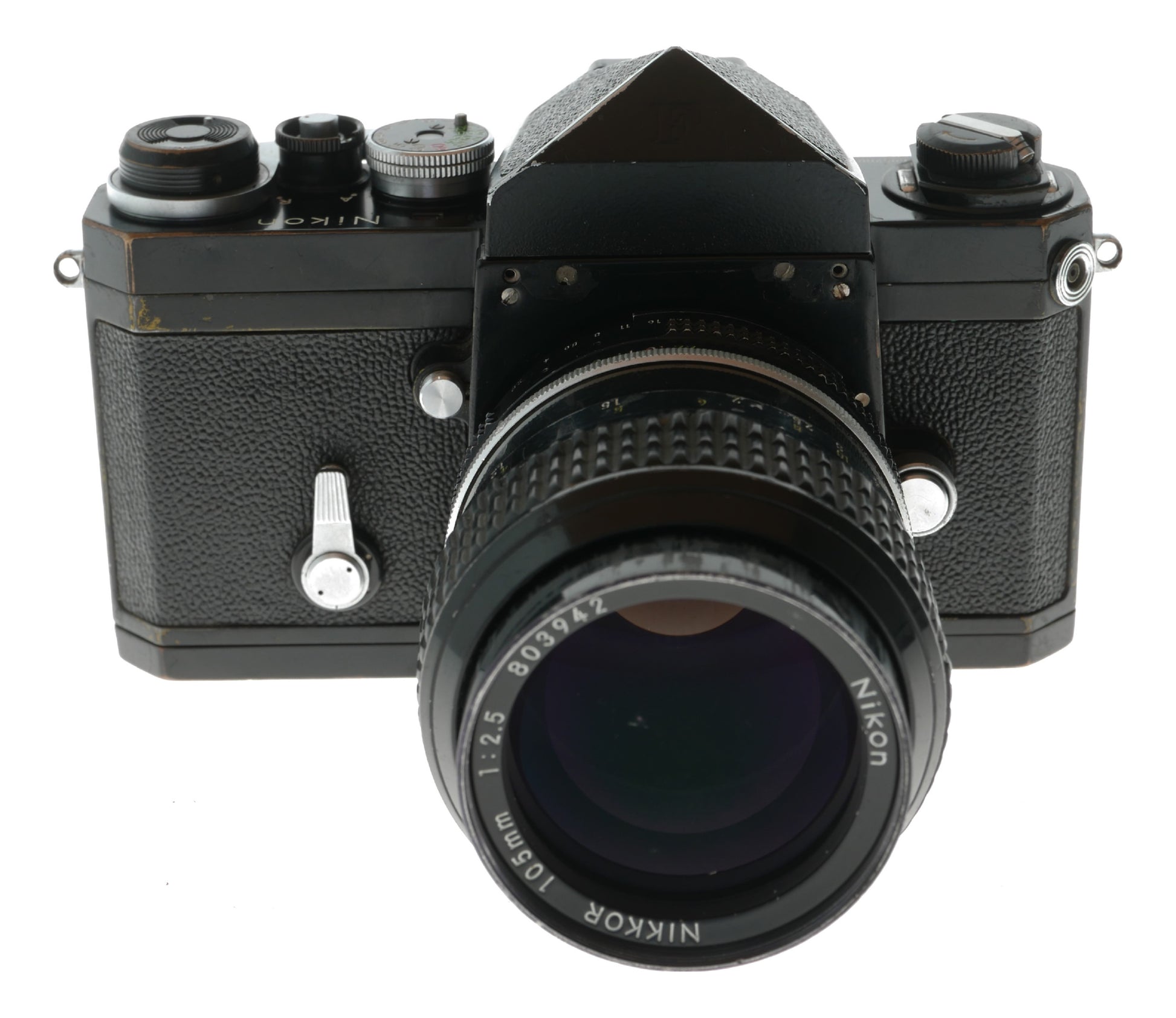 Nikon Nikkor 105mm f/2.5 Vintage Prime Lens Made in Japan - View 3