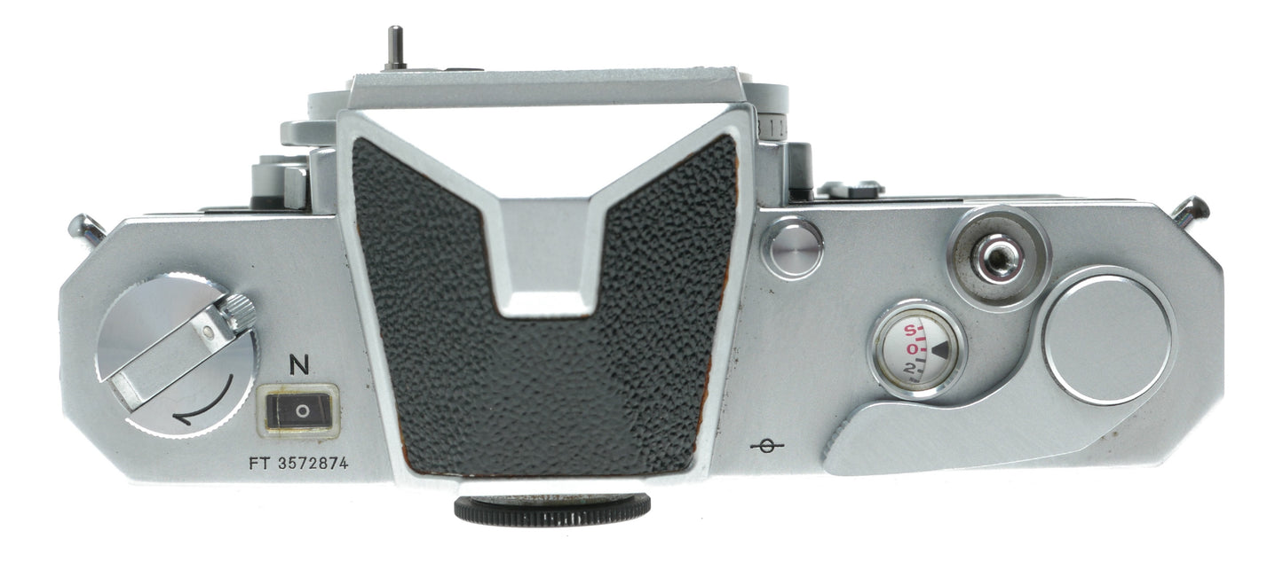 Nikkormat FT Vintage SLR Film Camera Made in Japan - View 5