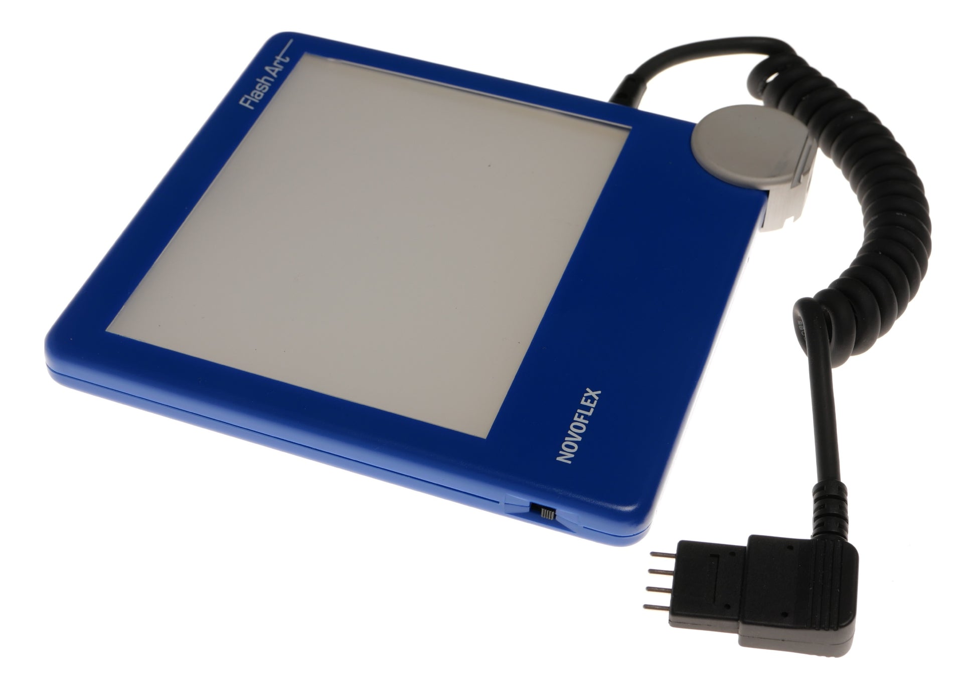 Novoflex Flash Art Blue Flash Accessory with Coiled Cable - View 3
