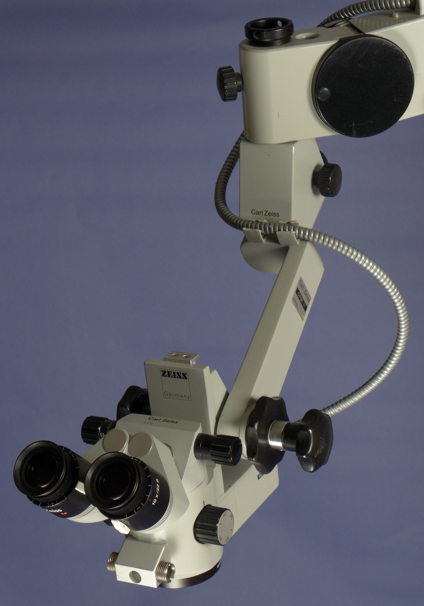 ZEISS OPMI 11 FC Spot SURGICAL MICROSCOPE on S21 FLOOR STAND