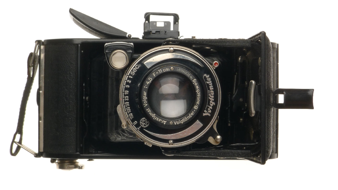 Voigtlander-braunschweig Bessa Bellows Camera Anastigmat Voigtar 1:4.5 f=11cm