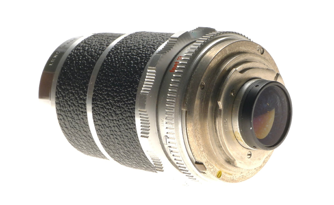 Voigtlander Super-dynarex 1:4/135 Telephoto Prime Lens Caps Keeper - View 4
