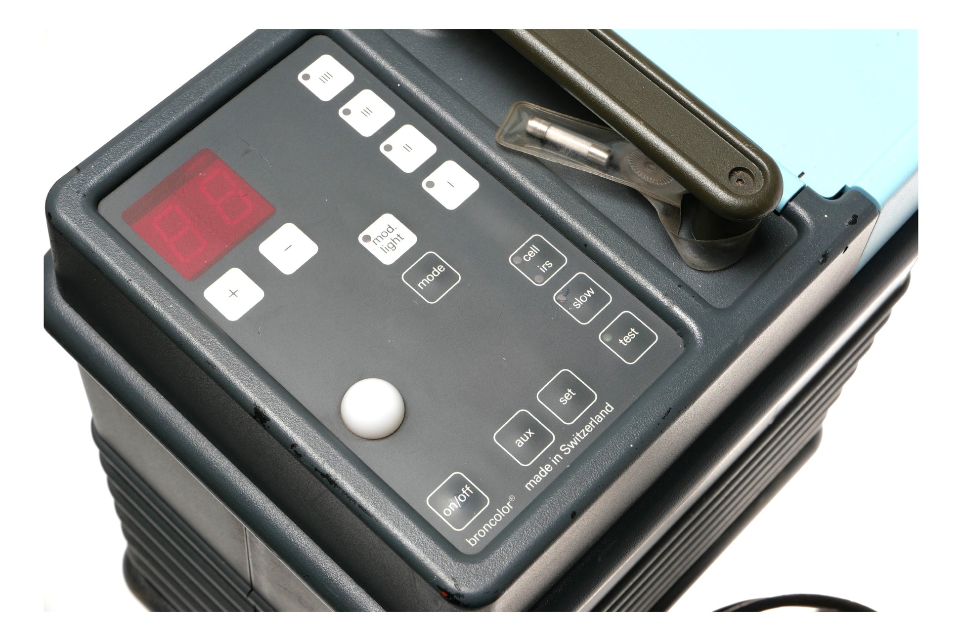 Broncolor Pulso 4 Studio Flash Power Pack Unit - View 2