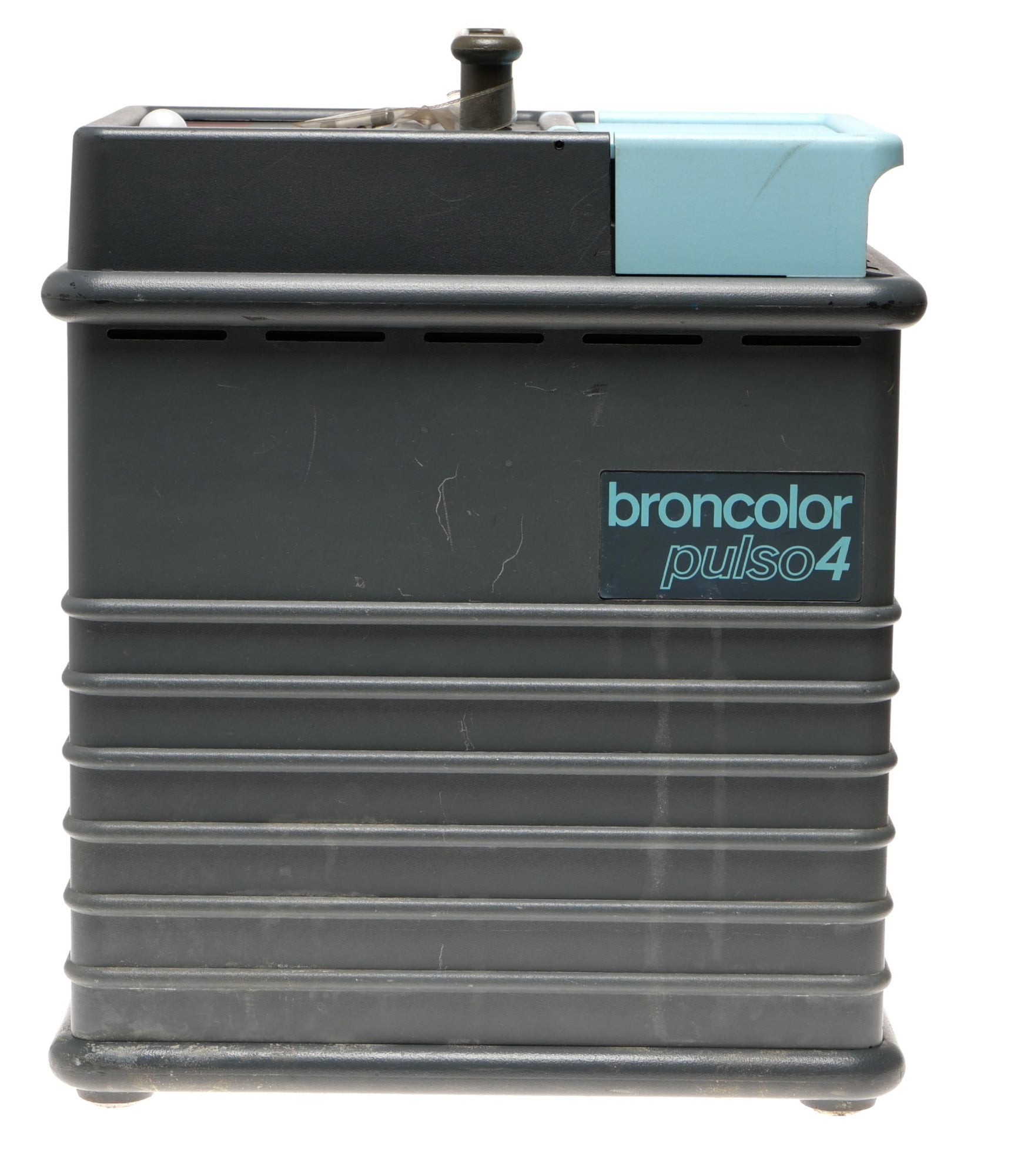 Broncolor Pulso 4 Studio Flash Power Pack Unit - View 5