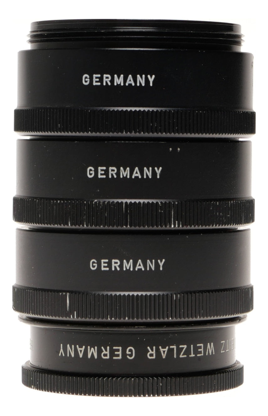 Leica Elmarit 90mm f/4 Lens Black Wetzlar Germany - View 2