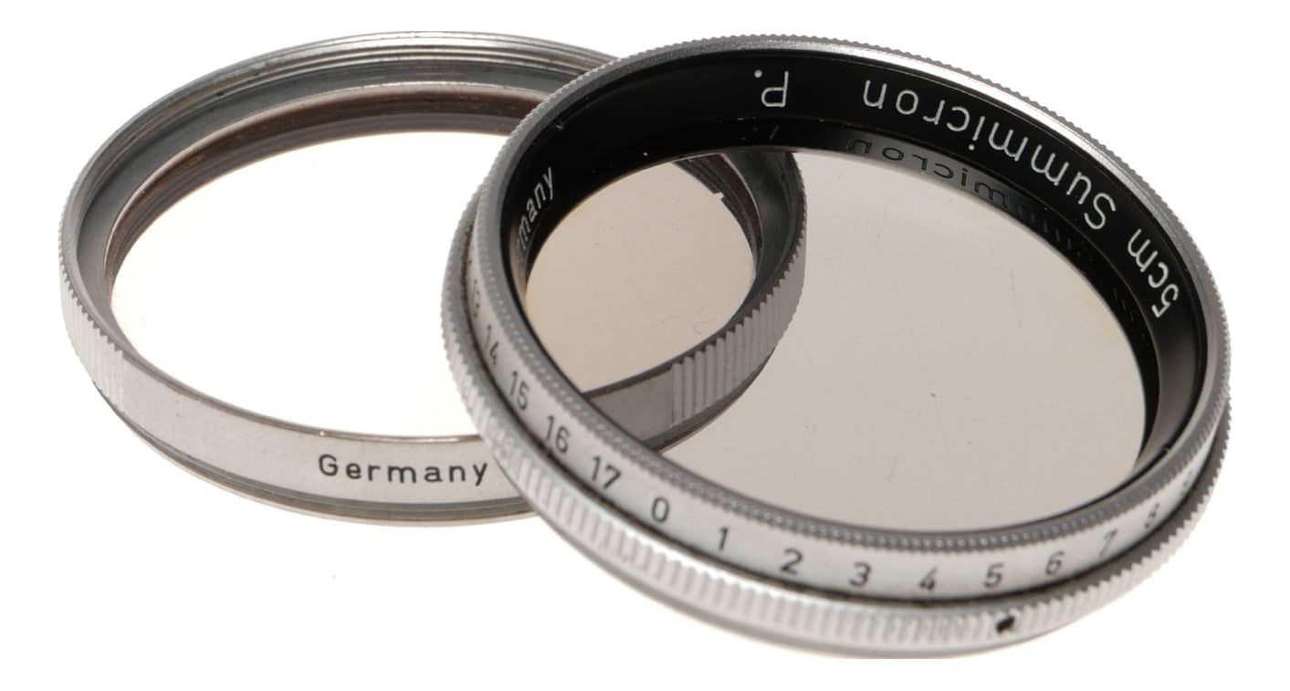 Leica Summicron 5cm f/2 Lens Ernst Leitz Wetzlar Germany - View 2