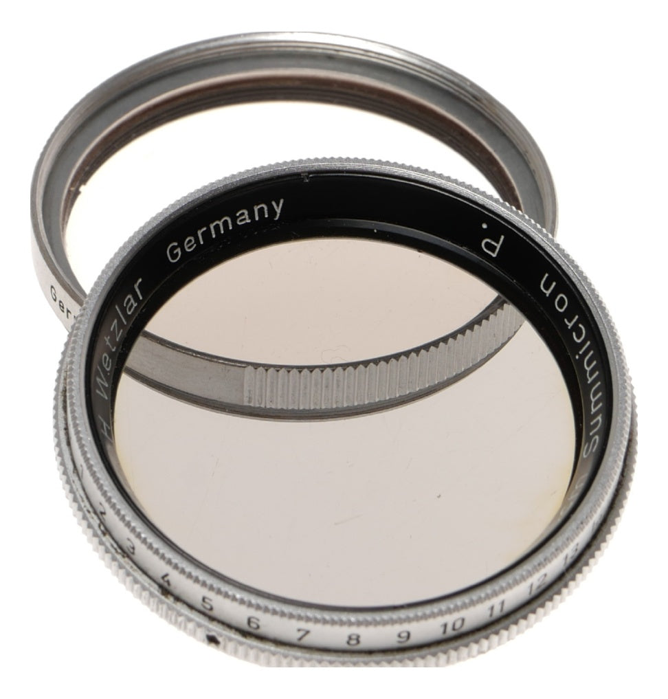 Leica Summicron 5cm f/2 Lens Ernst Leitz Wetzlar Germany - View 3