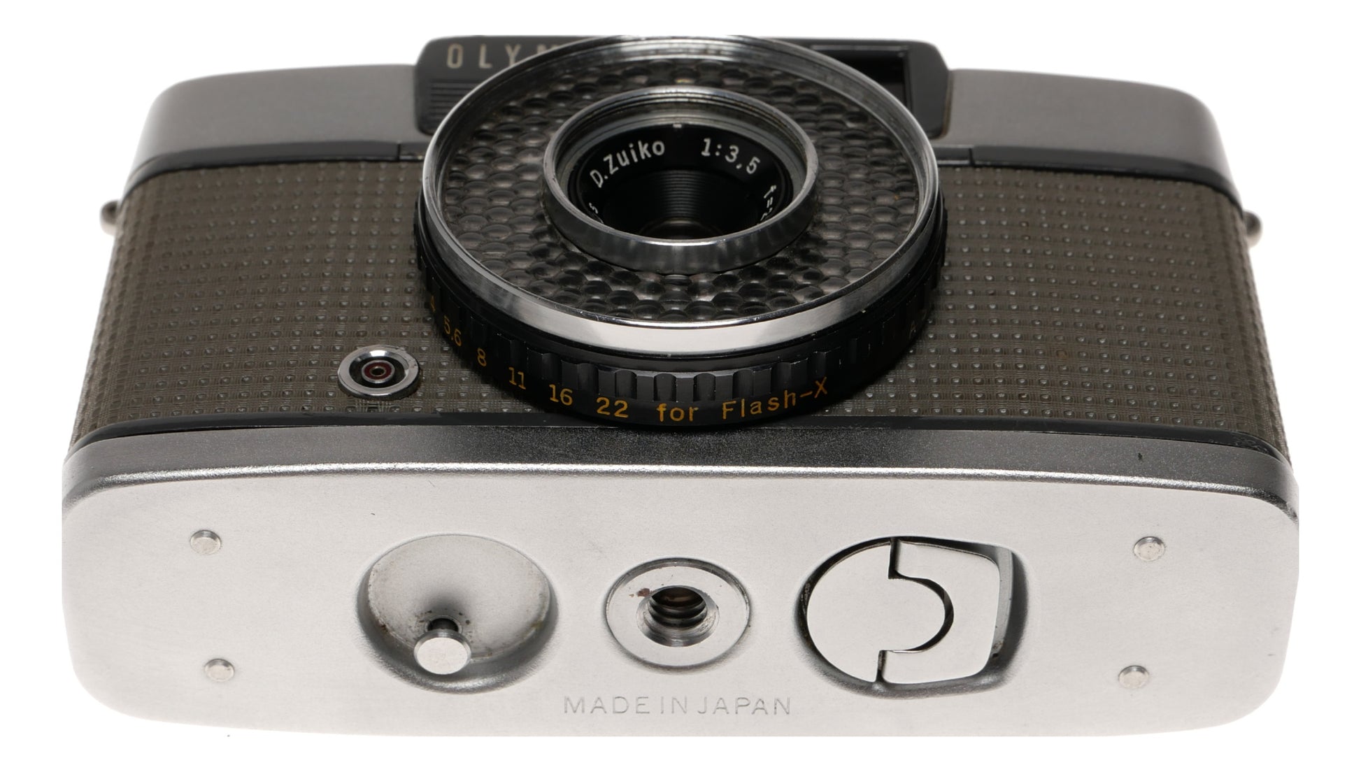 Olympus Pen-EE D.Zuiko 28mm f/3.5 35mm Half Frame Camera - View 5