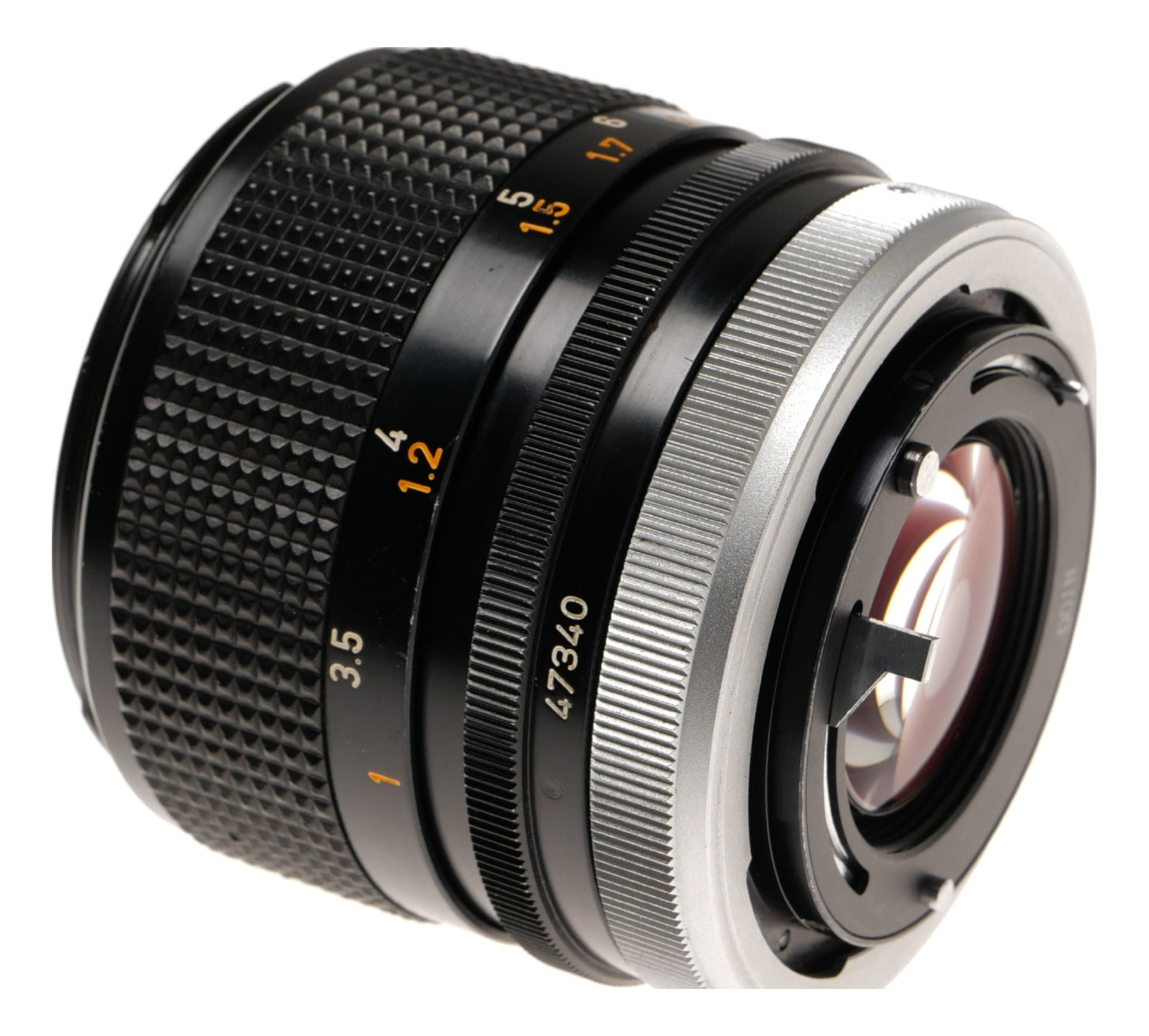Canon FD 100mm f/2.8 S.S.C. Manual Focus Prime Lens - View 4