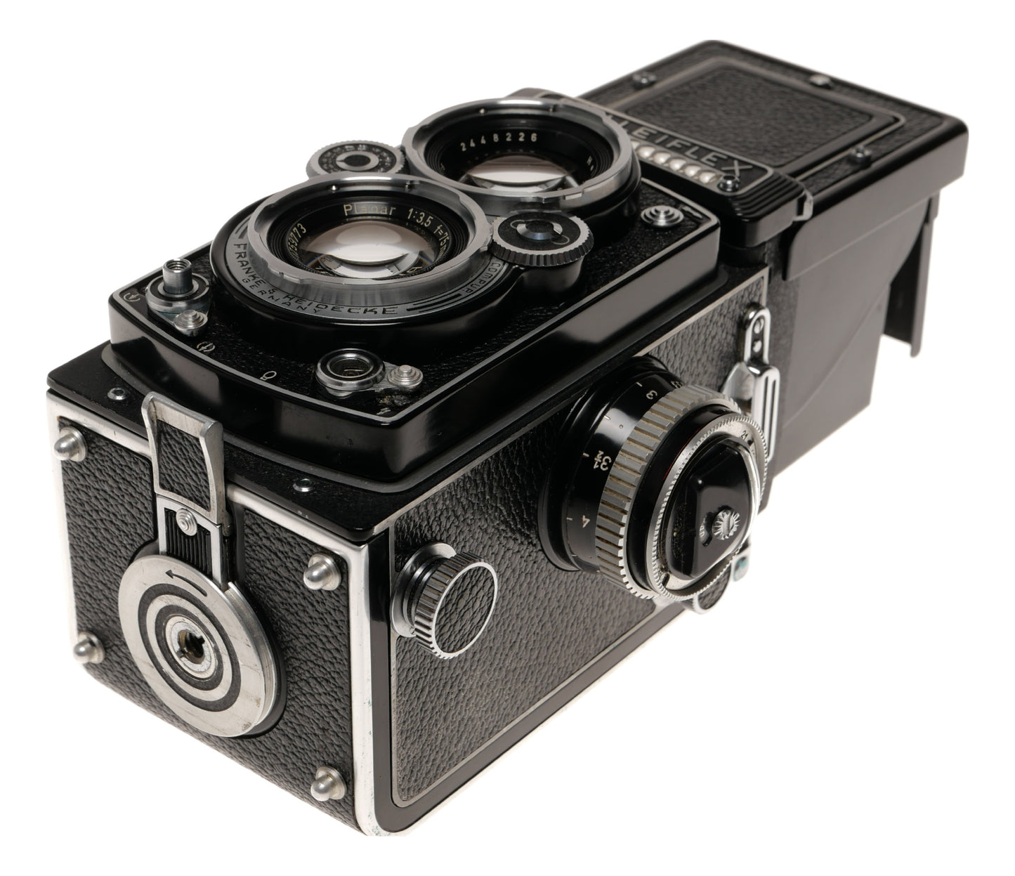 Rolleiflex 3.5 TLR Medium Format Film Camera with Accessories - View 12