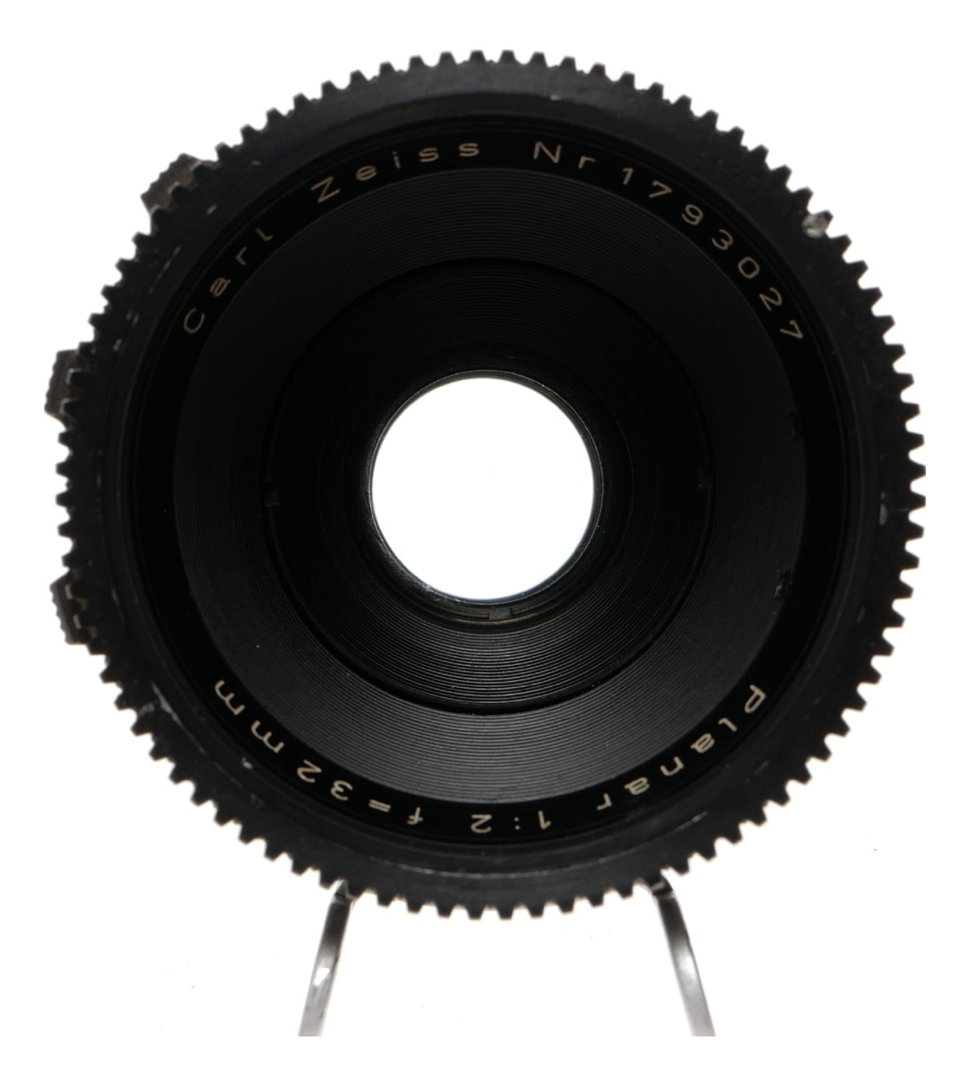 Vintage Carl Zeiss Planar 32mm f/2 Arri Cine Lens