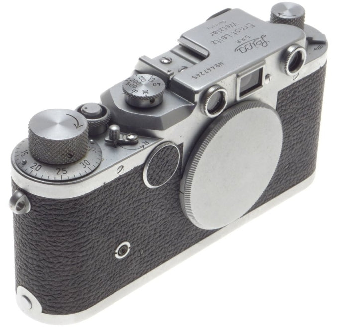 IIC LEITZ M39 SCREW MOUNT RANGE FINDER 35mm FILM CAMERA VINTAGE LEICA BODY CASE
