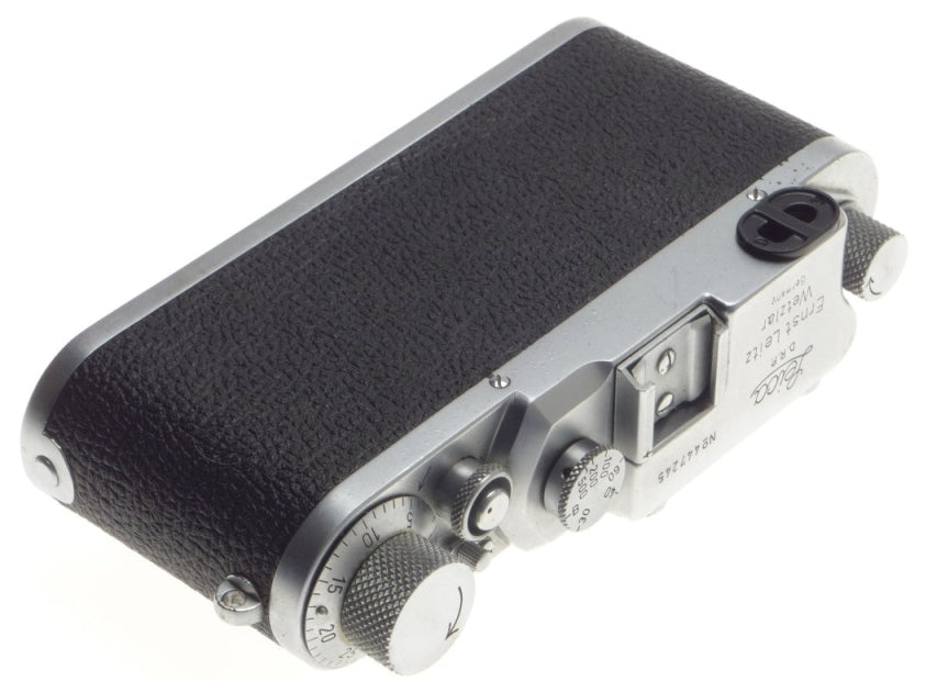 IIC LEITZ M39 SCREW MOUNT RANGE FINDER 35mm FILM CAMERA VINTAGE LEICA BODY CASE