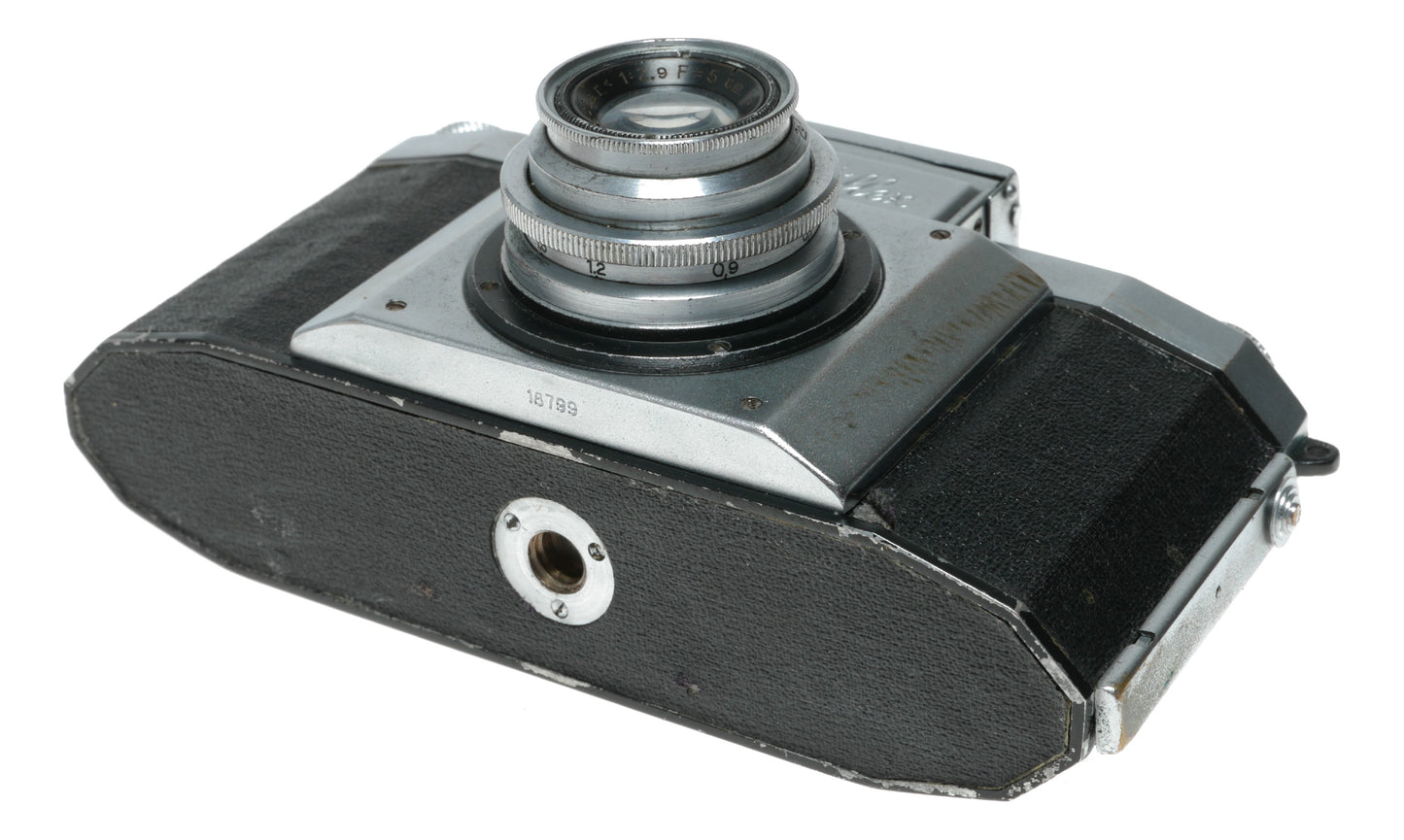 Praktiflex SLR camera Anastigmat Victa 1:2.9 f=5cm lens rare version