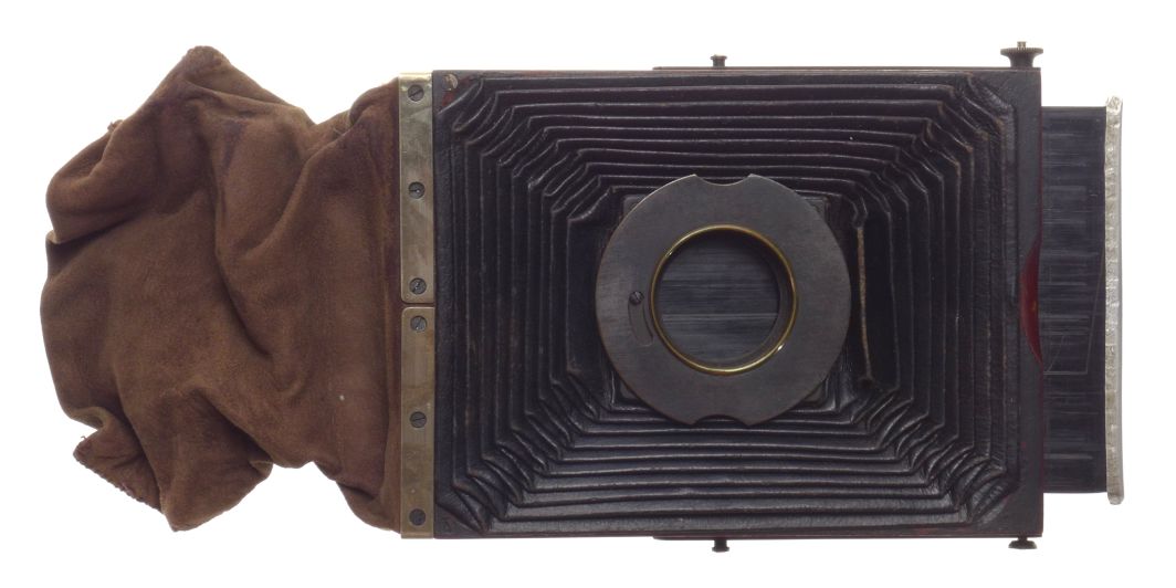 Newman & Guardia Nydia Pocket Camera Wood Body Bellows no Lens Leather Case - View 2