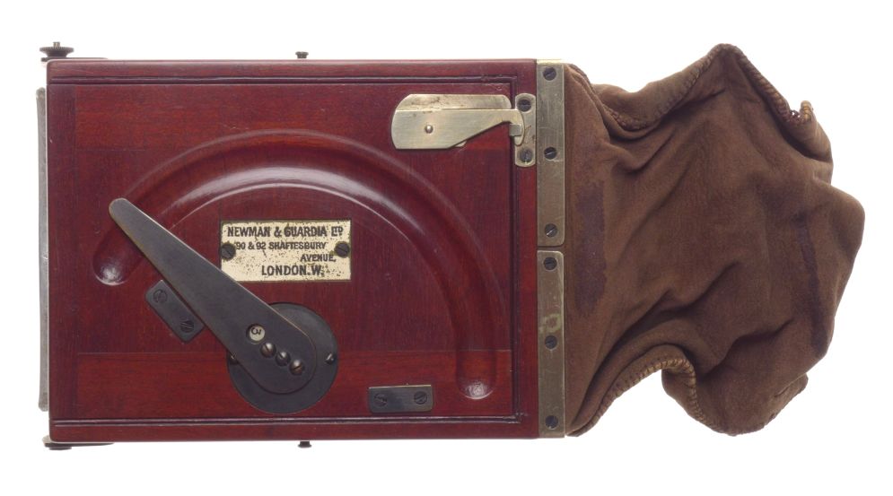 Newman & Guardia Nydia Pocket Camera Wood Body Bellows no Lens Leather Case - View 4