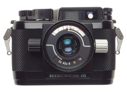 Nikonos iii underwater film camera nikon nikkor 35mm 1:2.5 lens original pouch