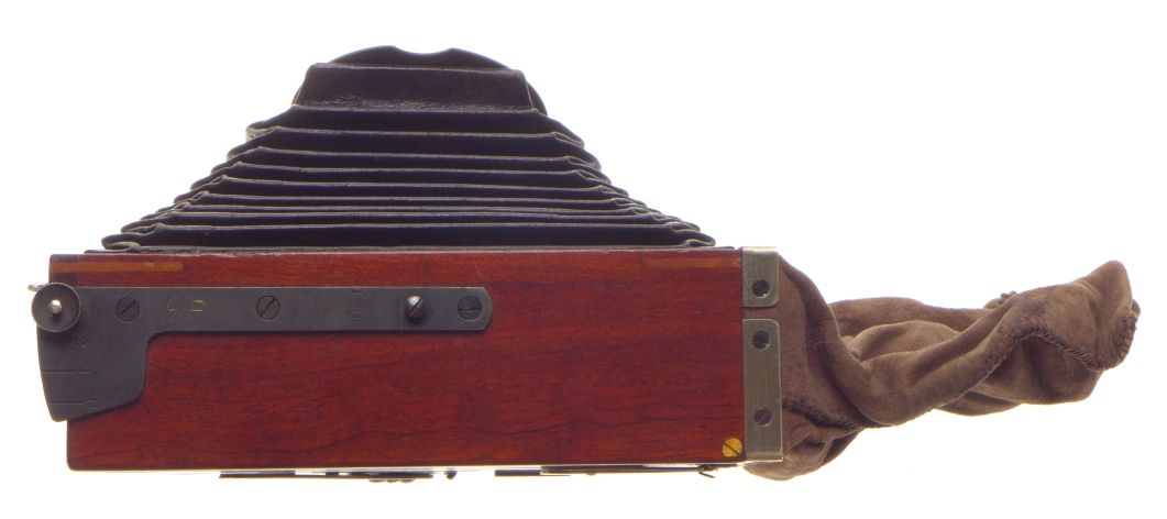 Newman & Guardia Nydia Pocket Camera Wood Body Bellows no Lens Leather Case - View 7