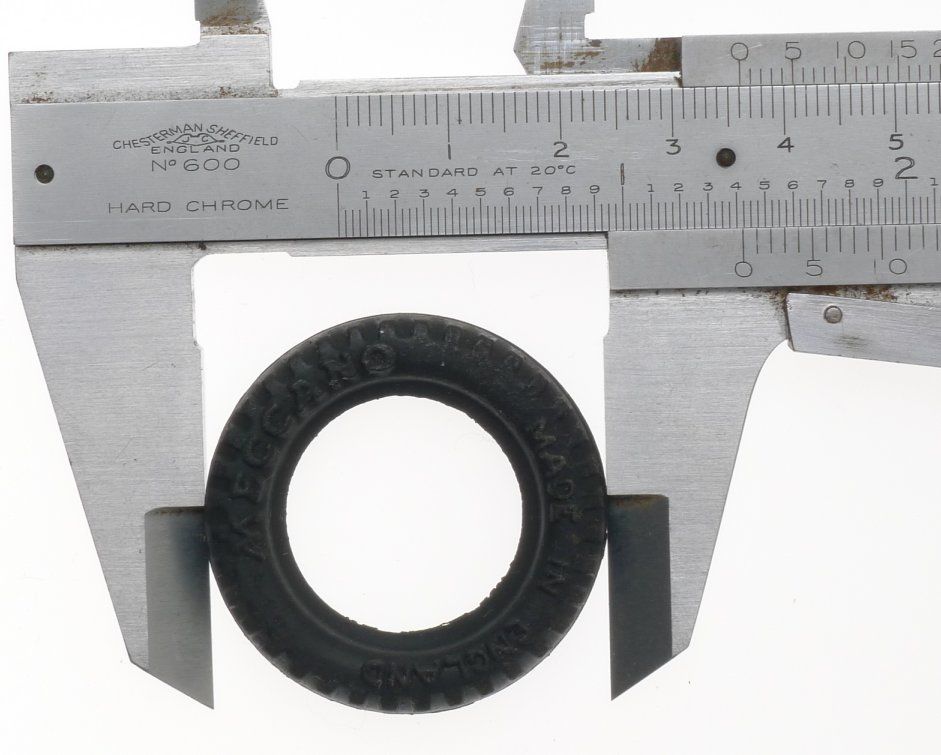 Meccano Bush Wheels Cylinders Shafts Axle Rods Rubber Wheels no.3a Box Vintage - View 6