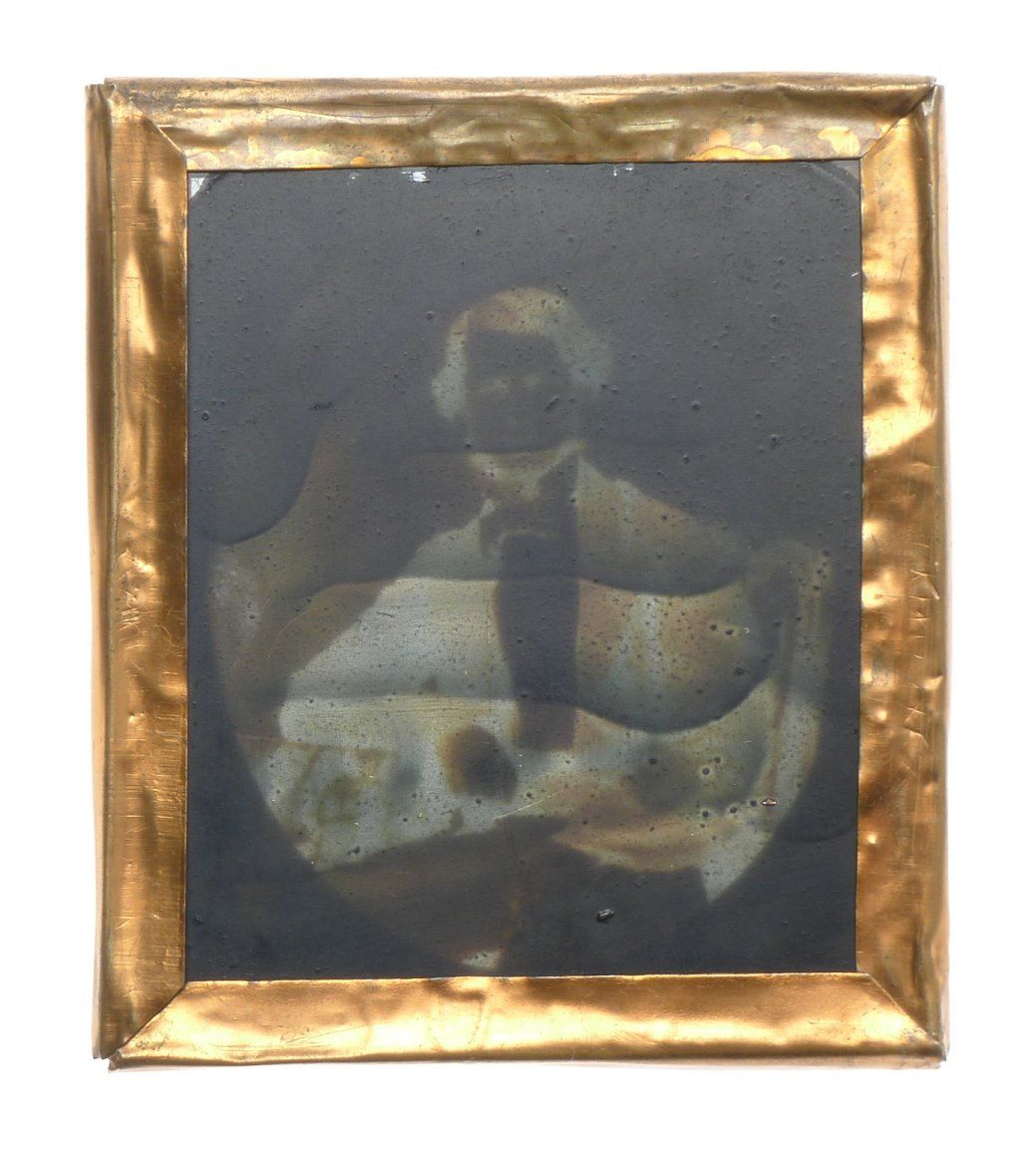 Antique 19th Century Daguerreotype Ambrotype Tintype Gold Frame Africa Colonial - View 2