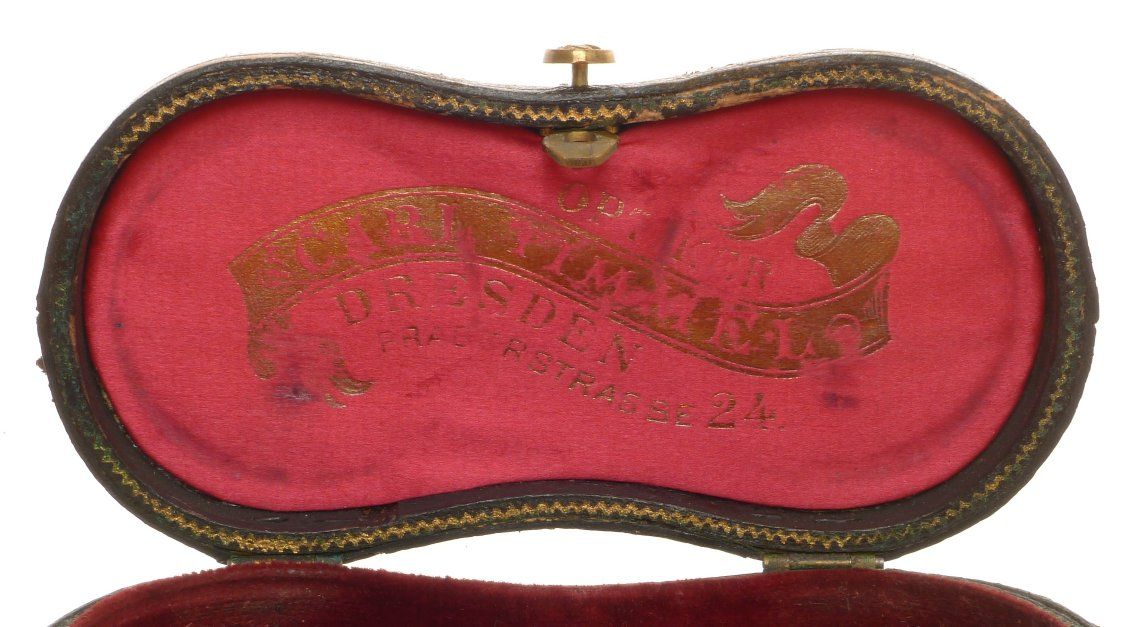 Lemarie Fabi Paris Vintage Opera Glasses Binoculars 12 Leverres in Leather Case - View 4